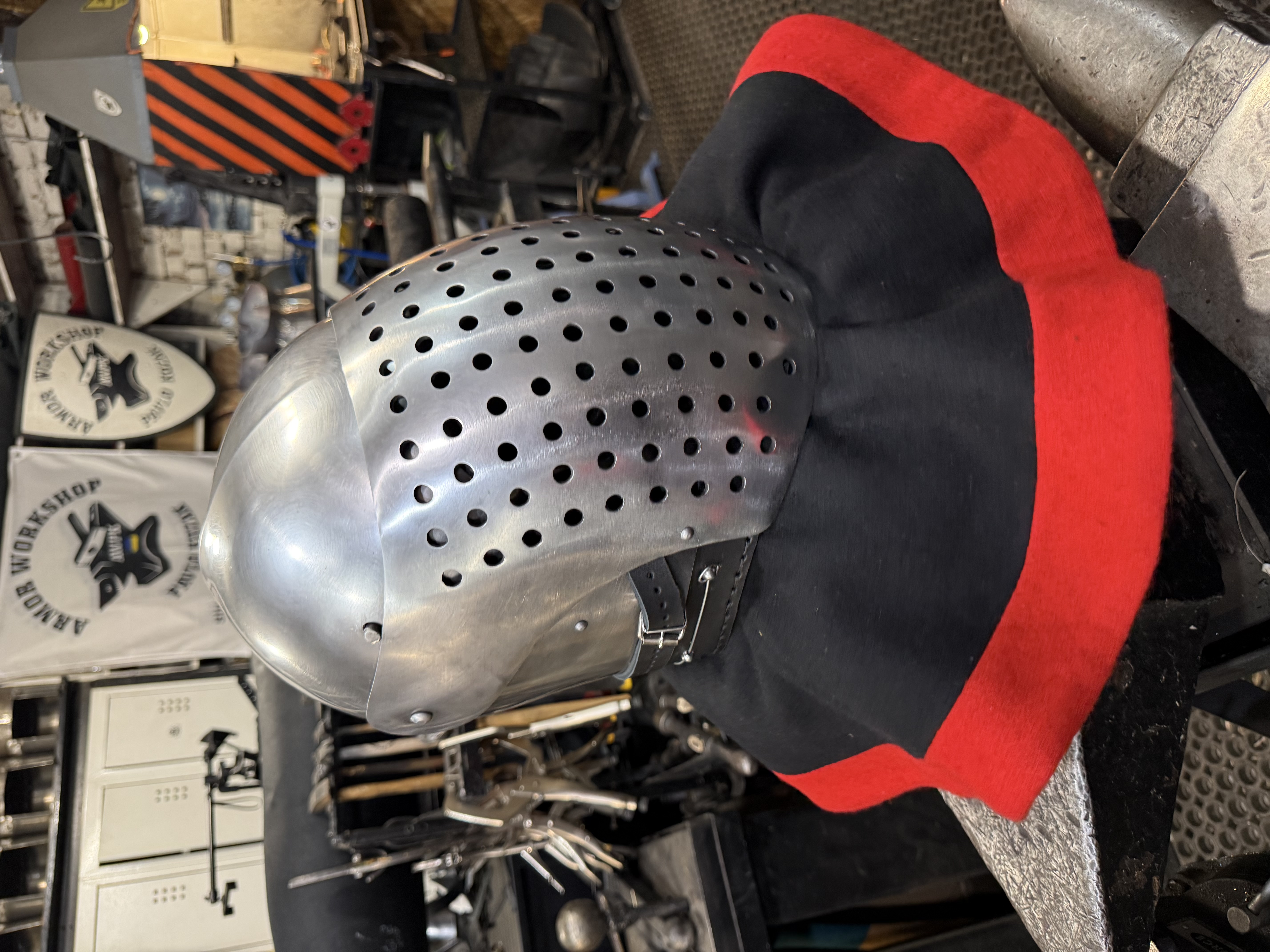 Armor helmet “sieve cloth aventail”