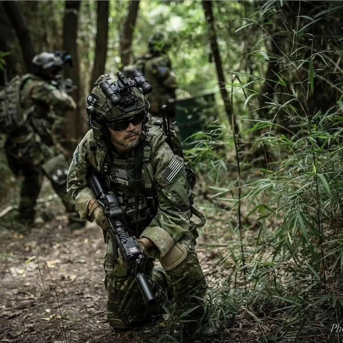 Оригінальні бойові штани "G3 COMBAT PANTS" від американського преміум бренду "Crye Precision".