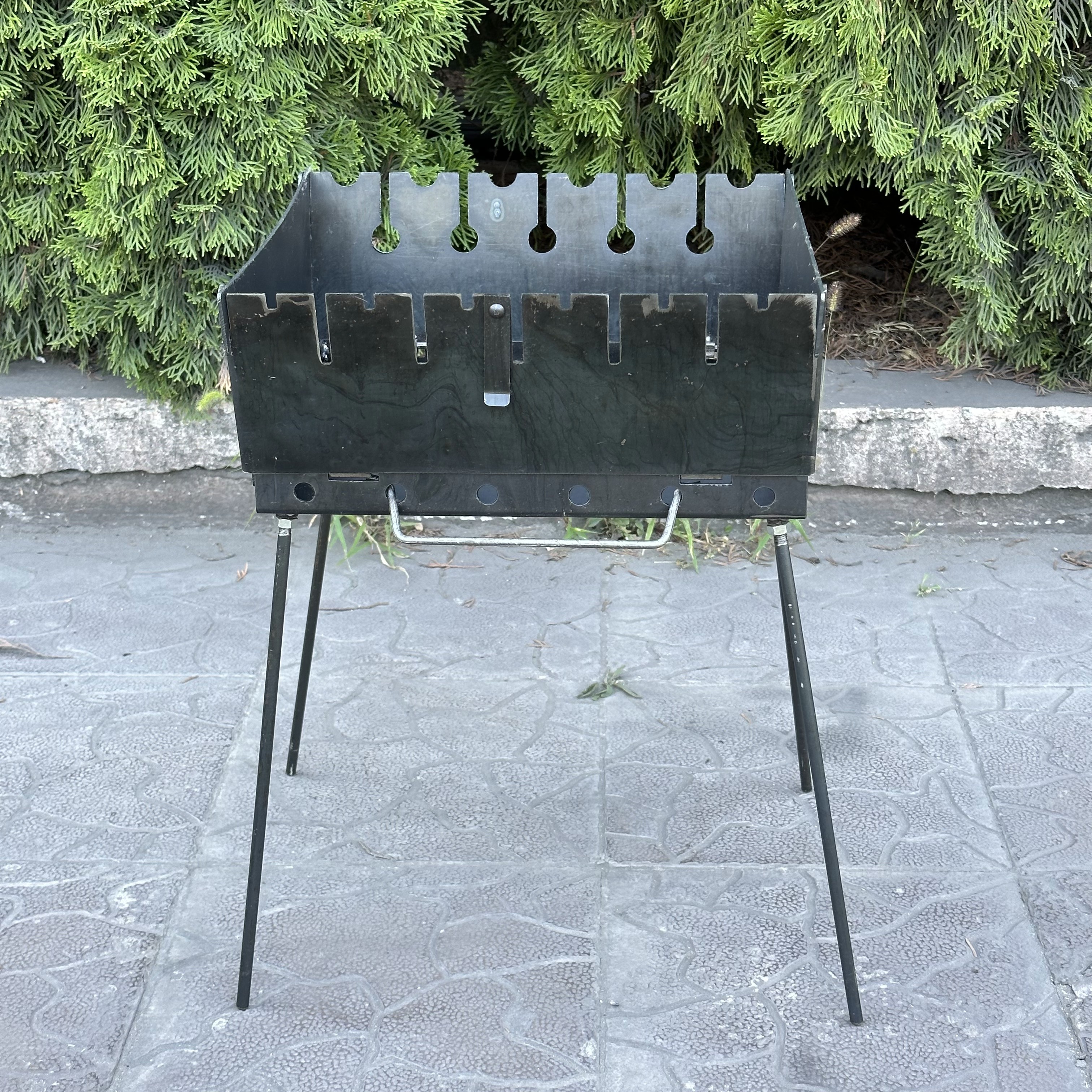 Мангал-валіза 3 мм на 6 шампурів, розкладний