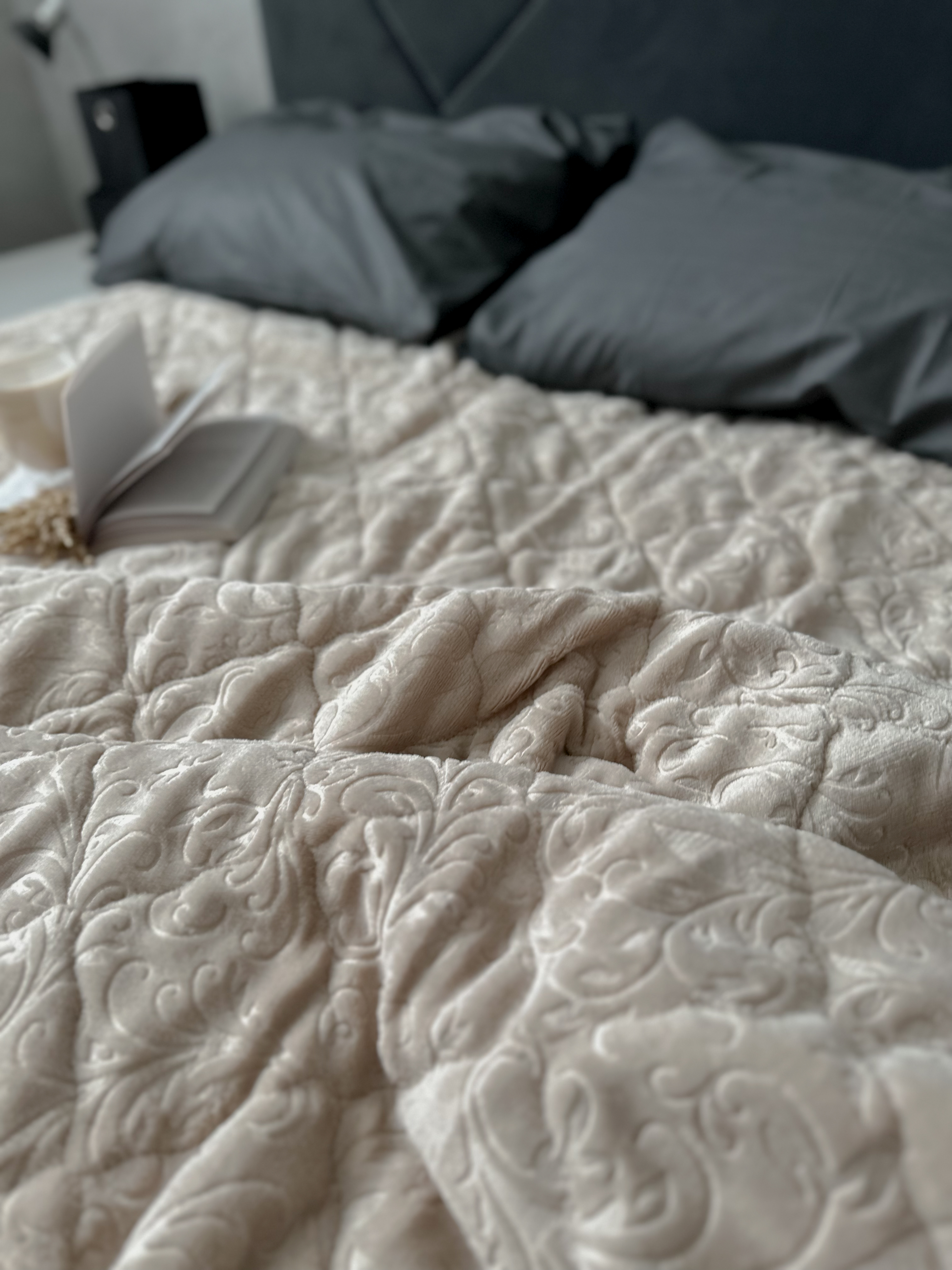 Покривало Беж тисненння