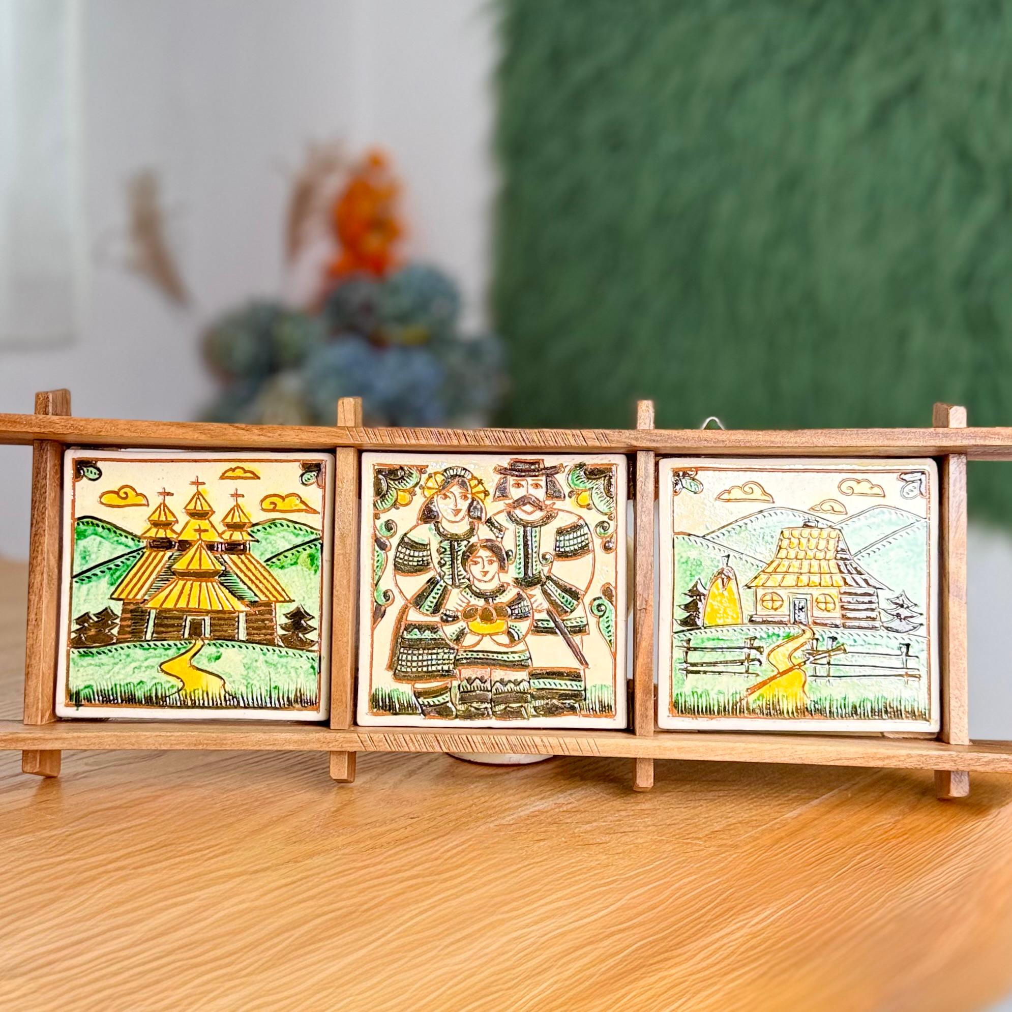 Потрійна плиточка у рамці