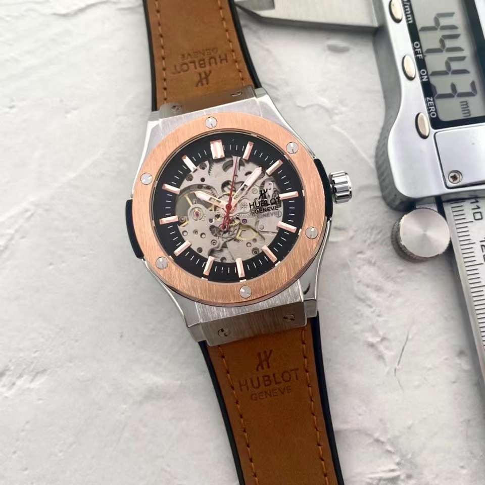 Hublot classic fusion skeleton REF  515.OX.0180.LR-8