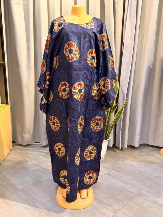 Tavina's collection - Solar Night Blue.