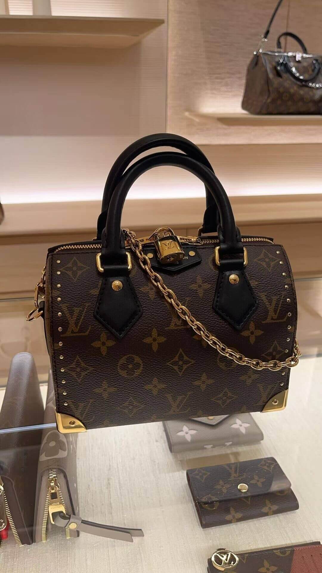 Louis Vuitton сумка