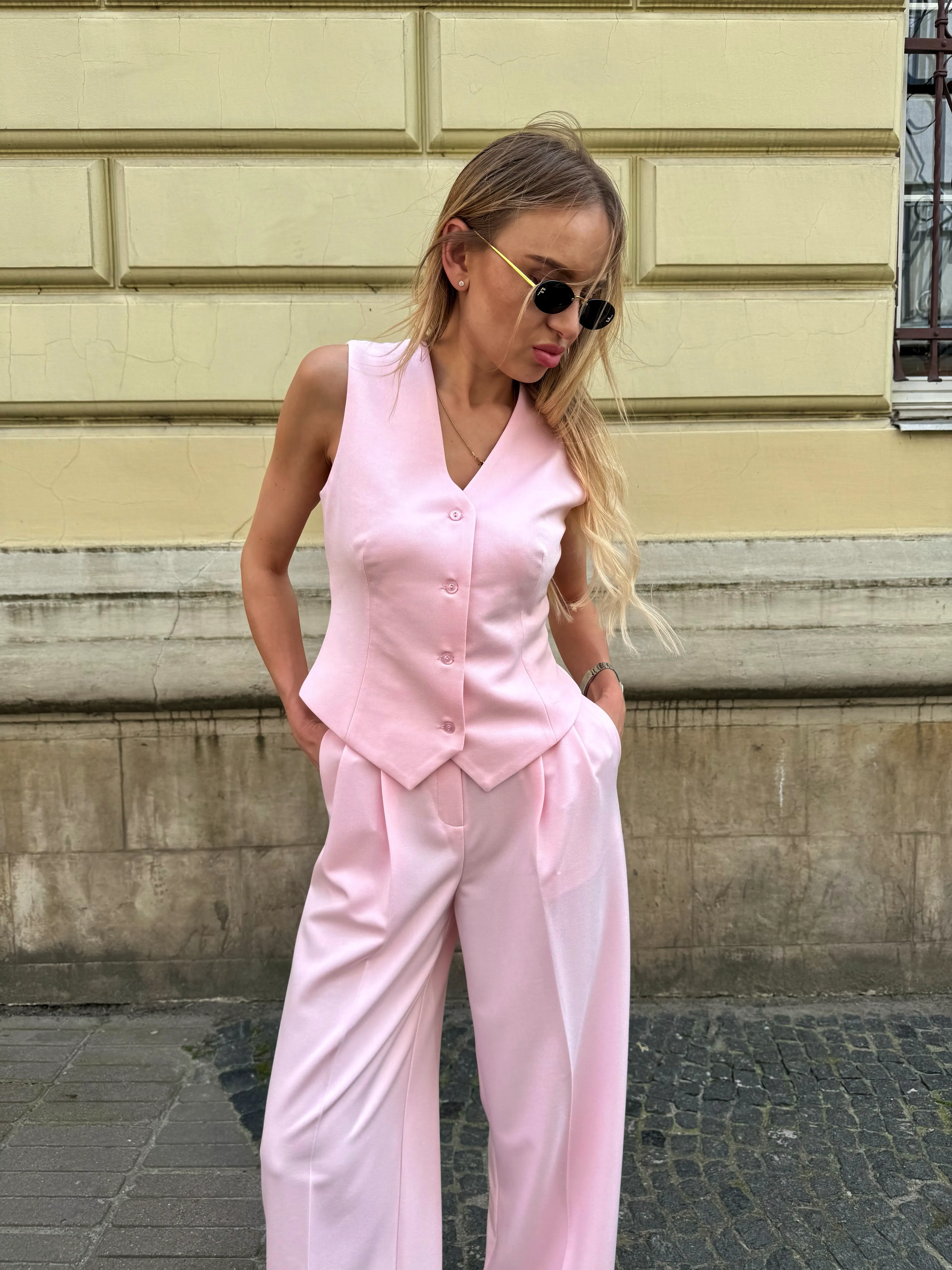 жилет Basic pink