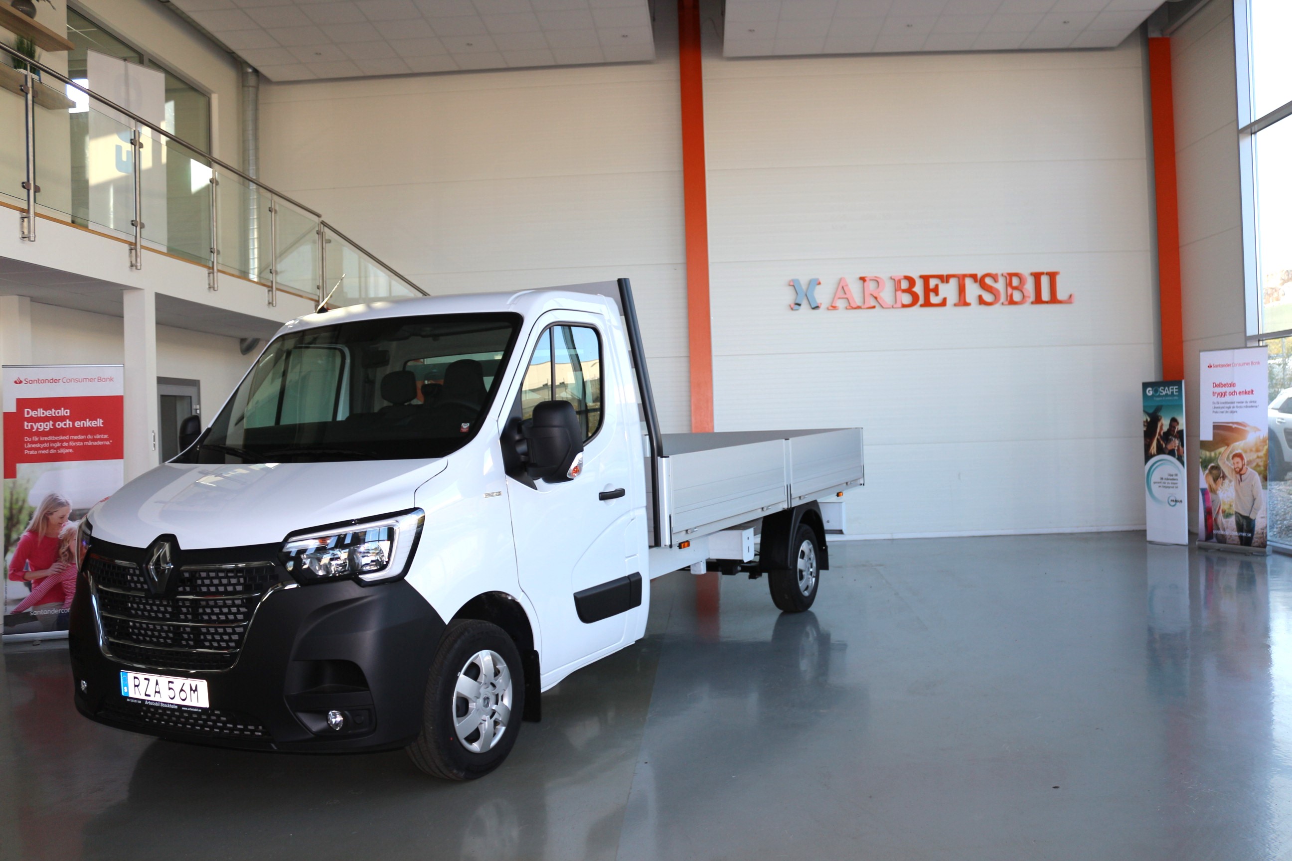 Renault Master Flakbil 3.5 T 2.3 dCi RWD Euro 6 145hk