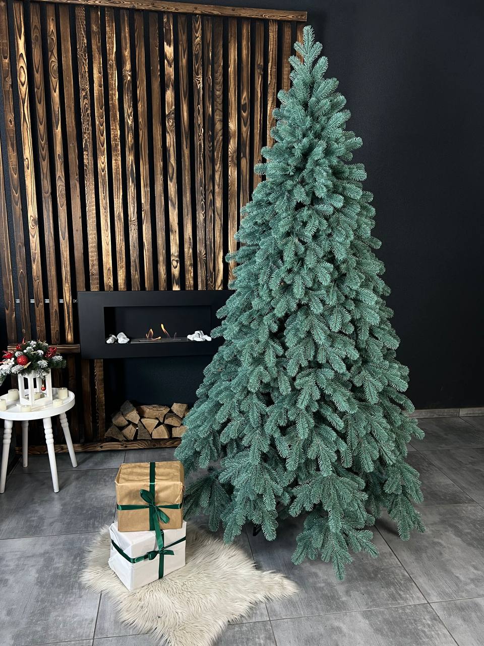 Ялинка «Тріумф» блакитна - 2.1м. 🐬