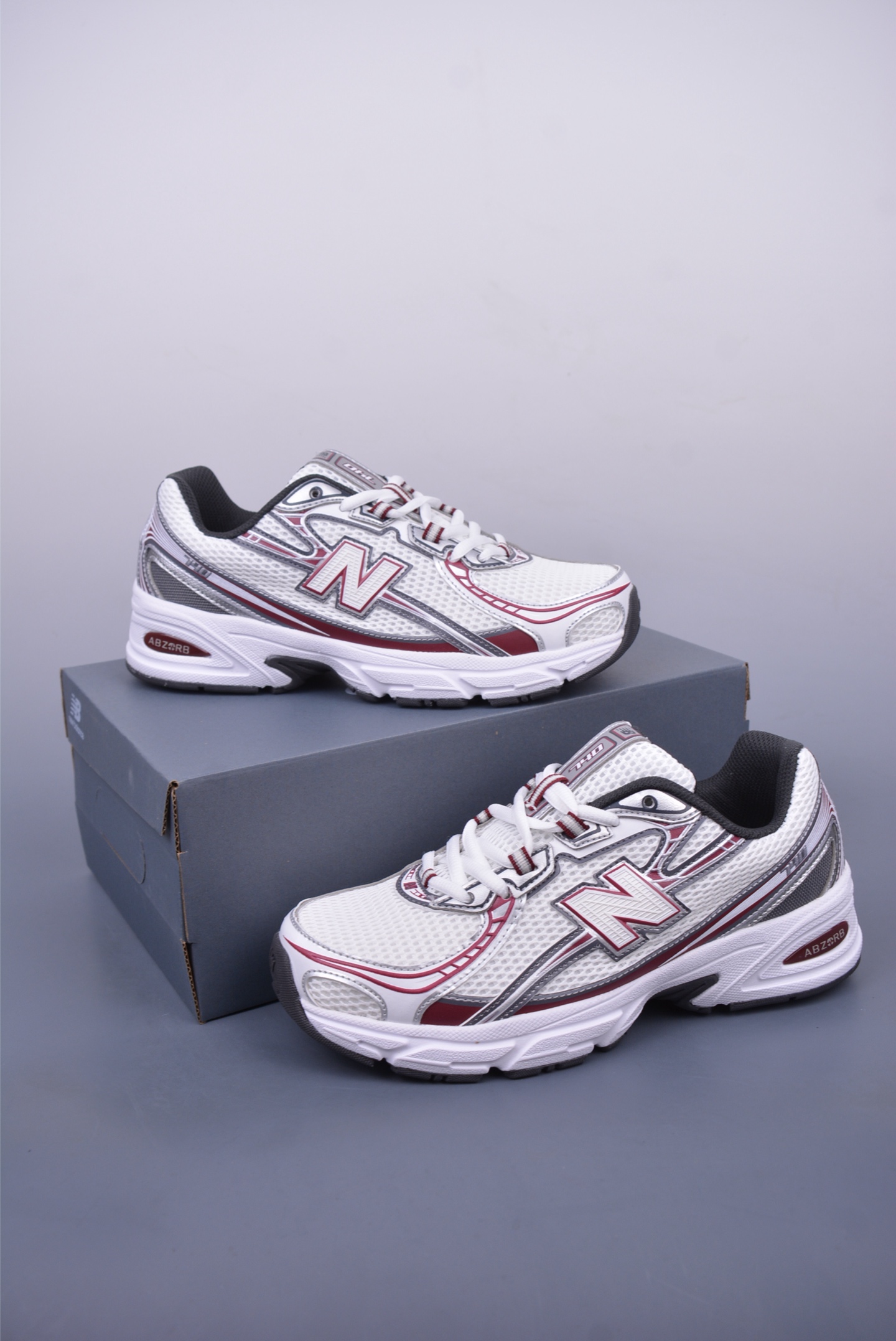 New Balance U740RD2