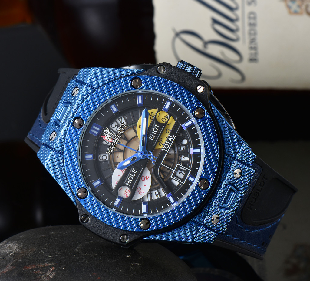 Big Bang Unico Golf Sky Blue Carbon 45mm REF: 416.YE.112-9
