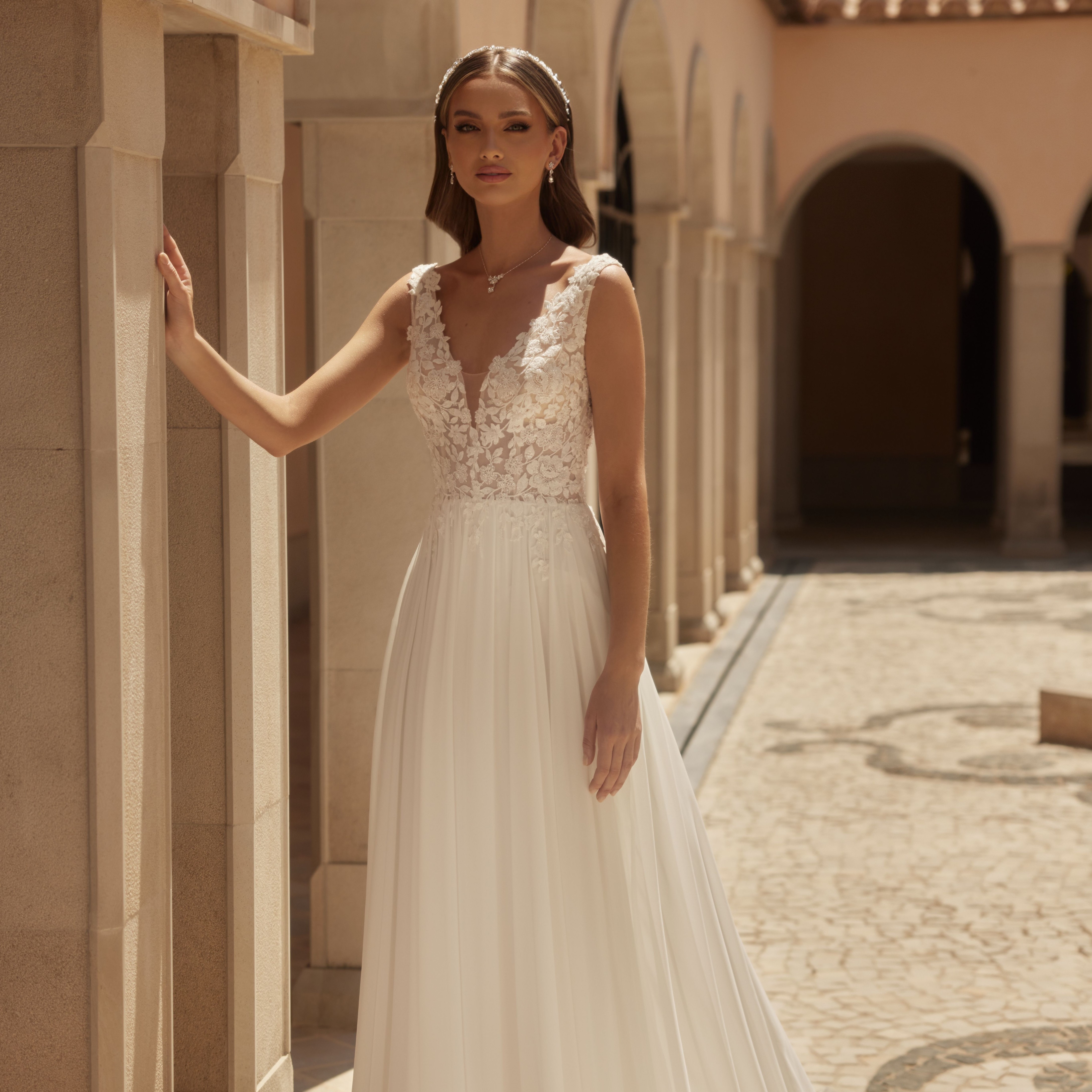 Bianco Evento FLUORITE