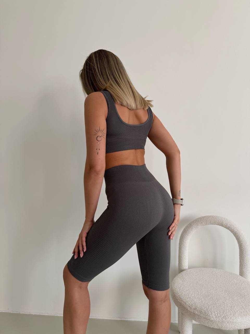 Велосипеди в рубчик без Пуш ап стандартної довжини в сірому кольорі