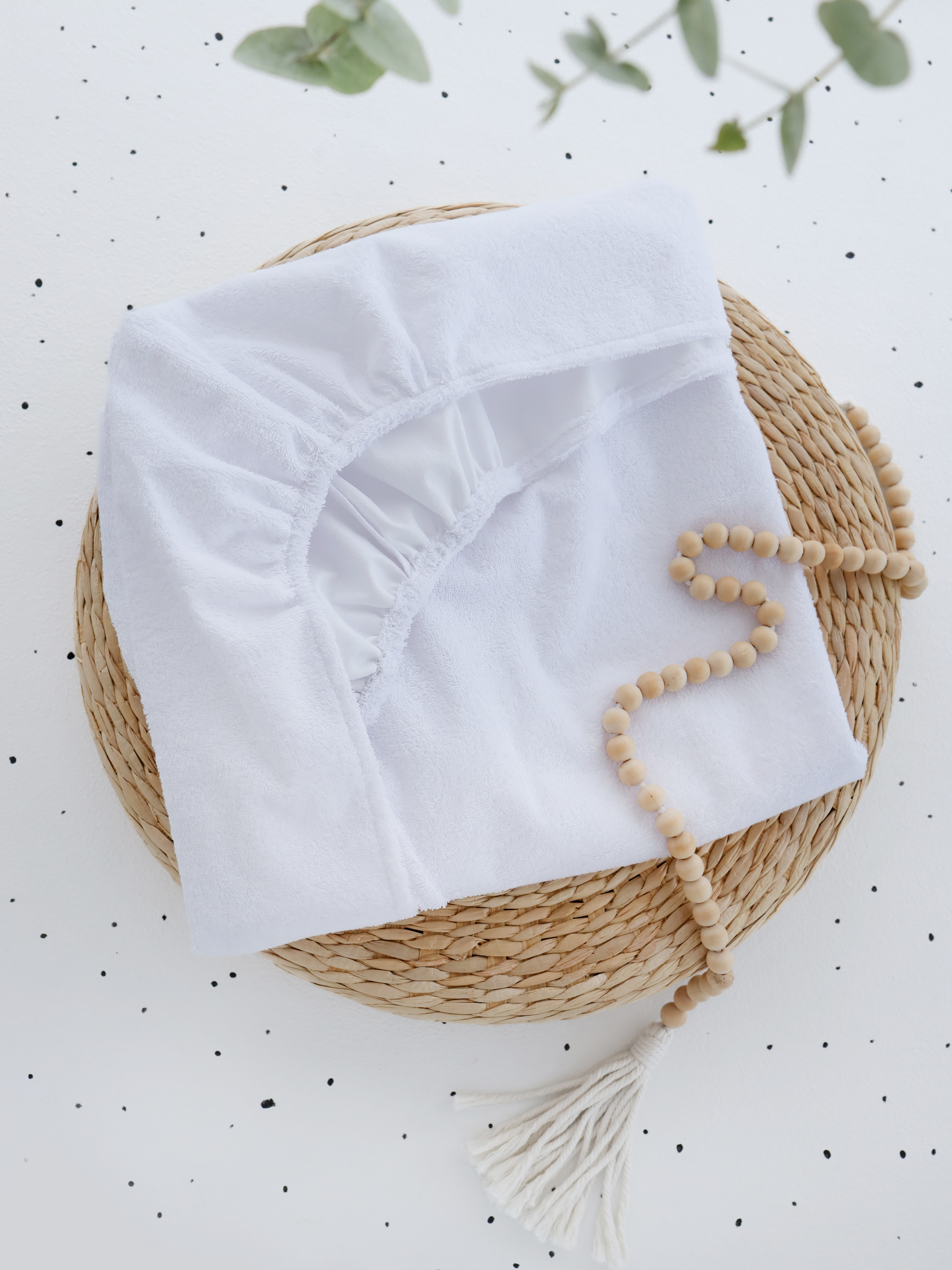 Непромокальний наматрацник у дитяче ліжечко на гумці (махра + мембрана)