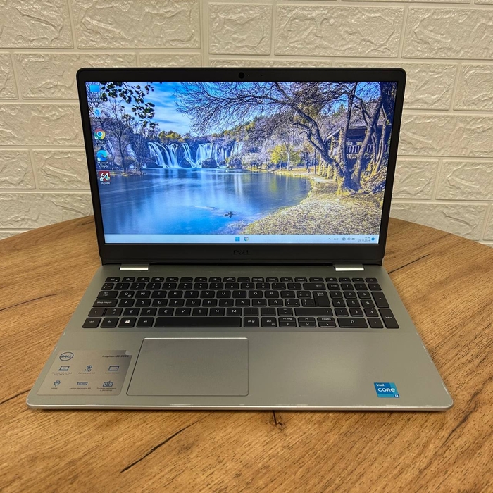 Dell Inspiron 3501