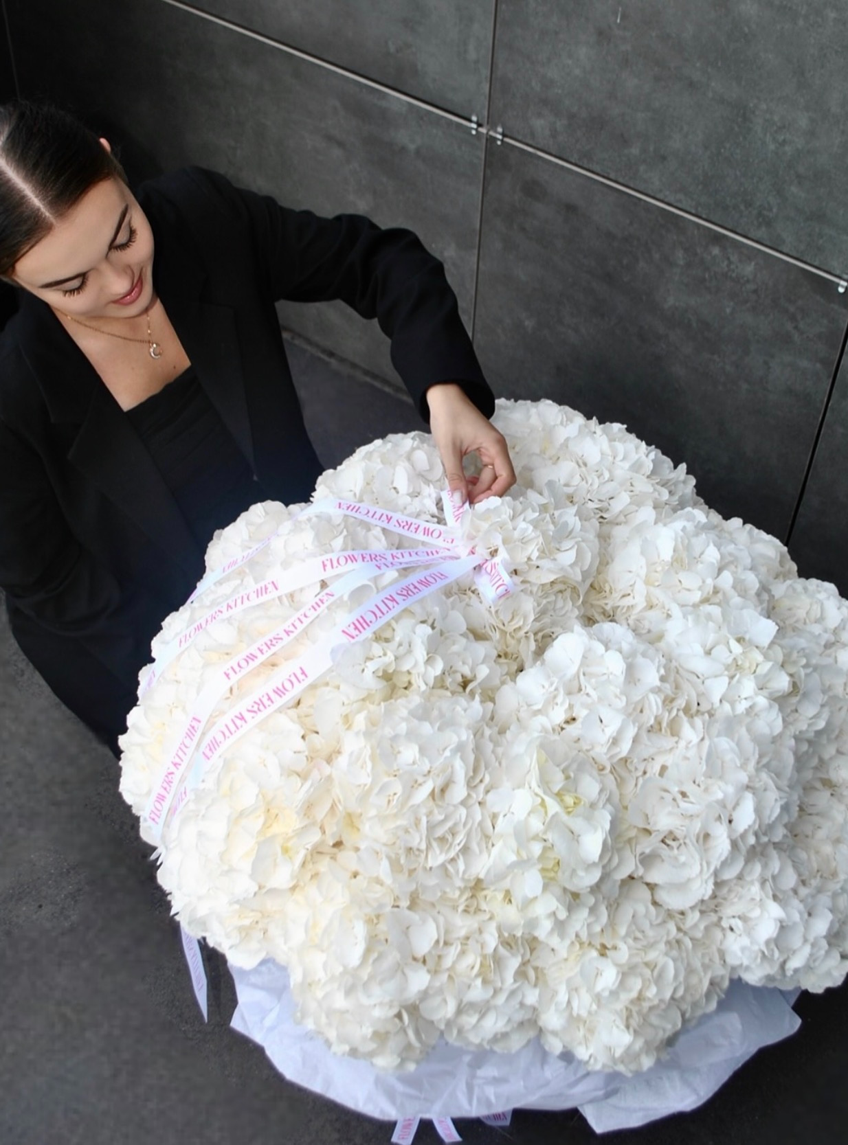 WOW бокс із білих гортензій