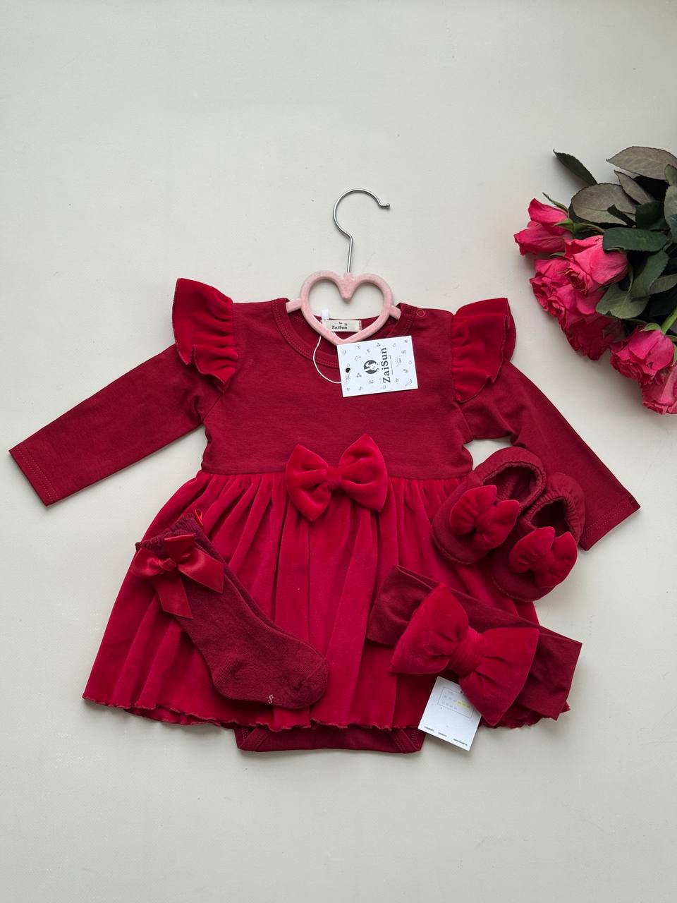 Дитяча сукня-боді з крильцями у бордовому кольорі