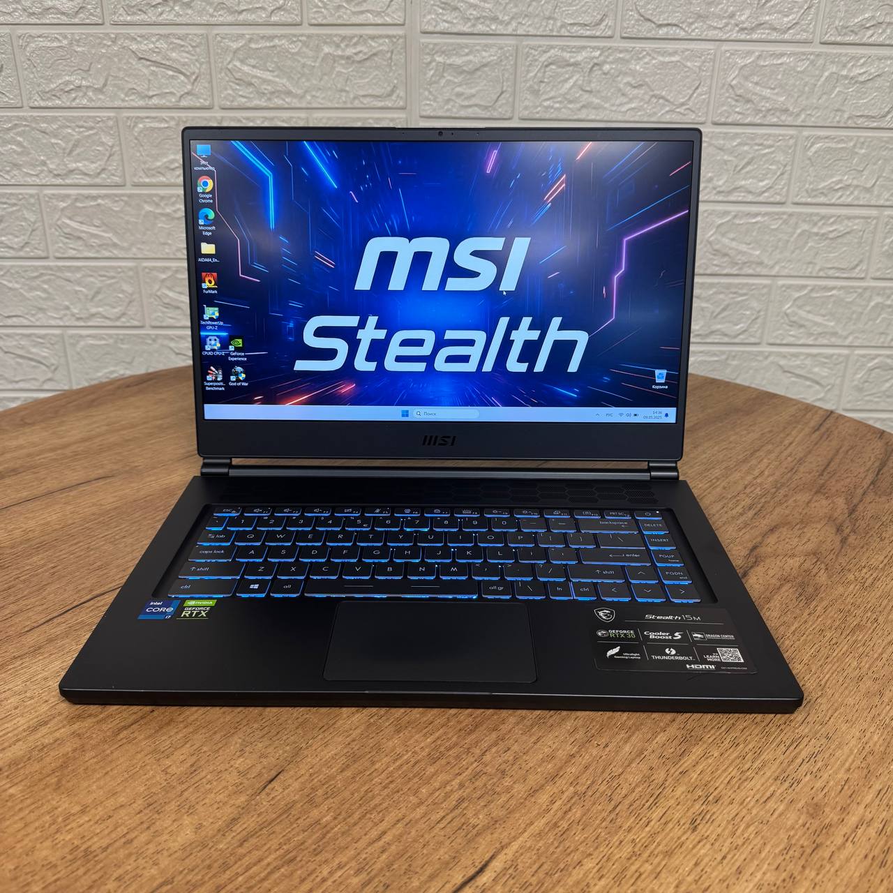 MSI Stealth 15M A11UEKV