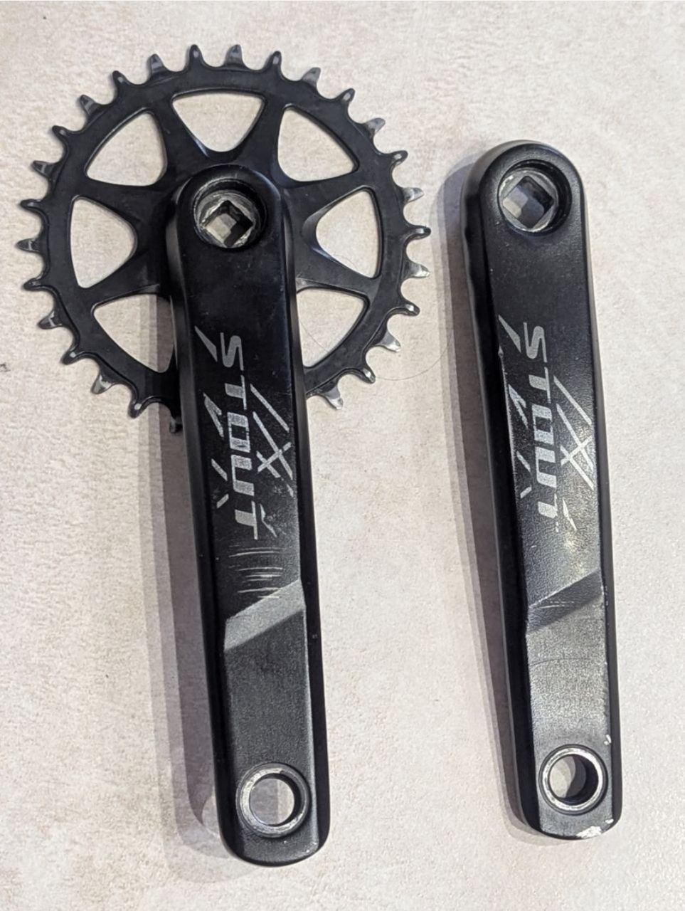 Шатуни Specialized Stout під квадрат 175 мм, зірка 30T