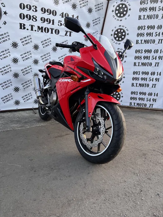 Японський мотоцикл Honda cbr 400r 16 рік