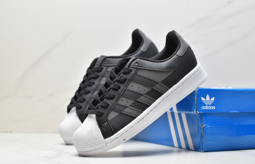 Adidas Originals Superstar “Jeans”