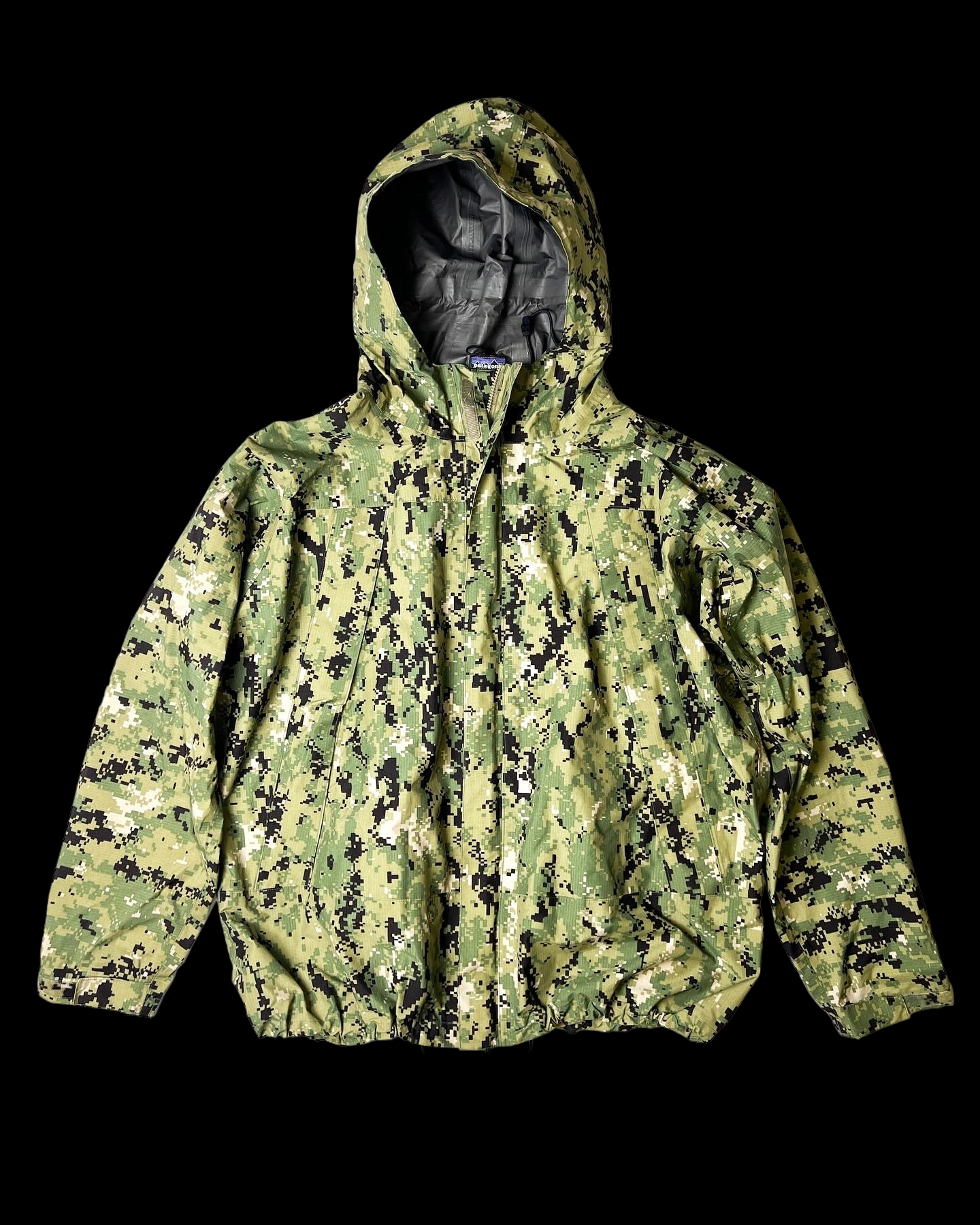 Оригінальна армійська мембранна куртка "PATAGONIA PCU LEVEL 6 AOR2 GORE-TEX".