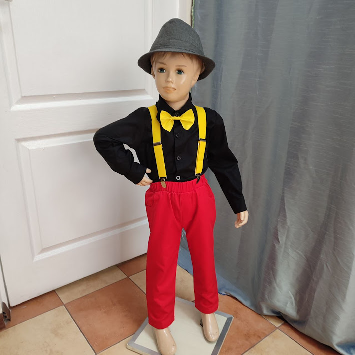 костюм святковий 38