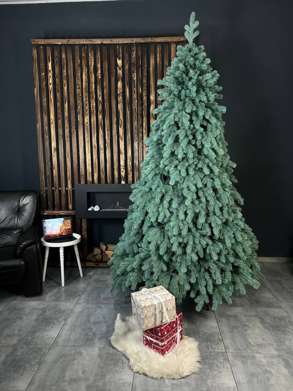 Ялинка «Тріумф» блакитна - 2.3м.🦋