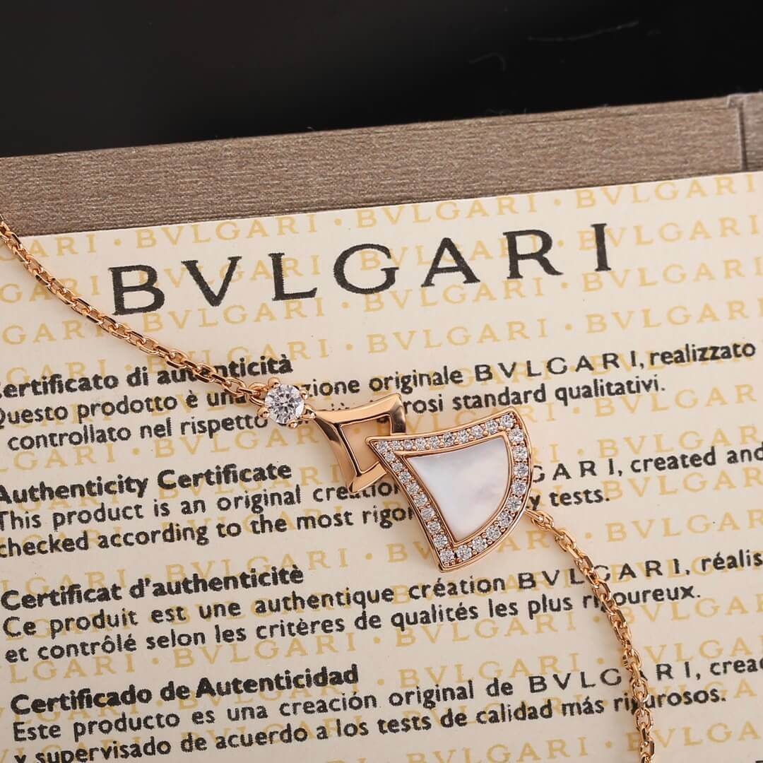 Bvlgari браслет золотий