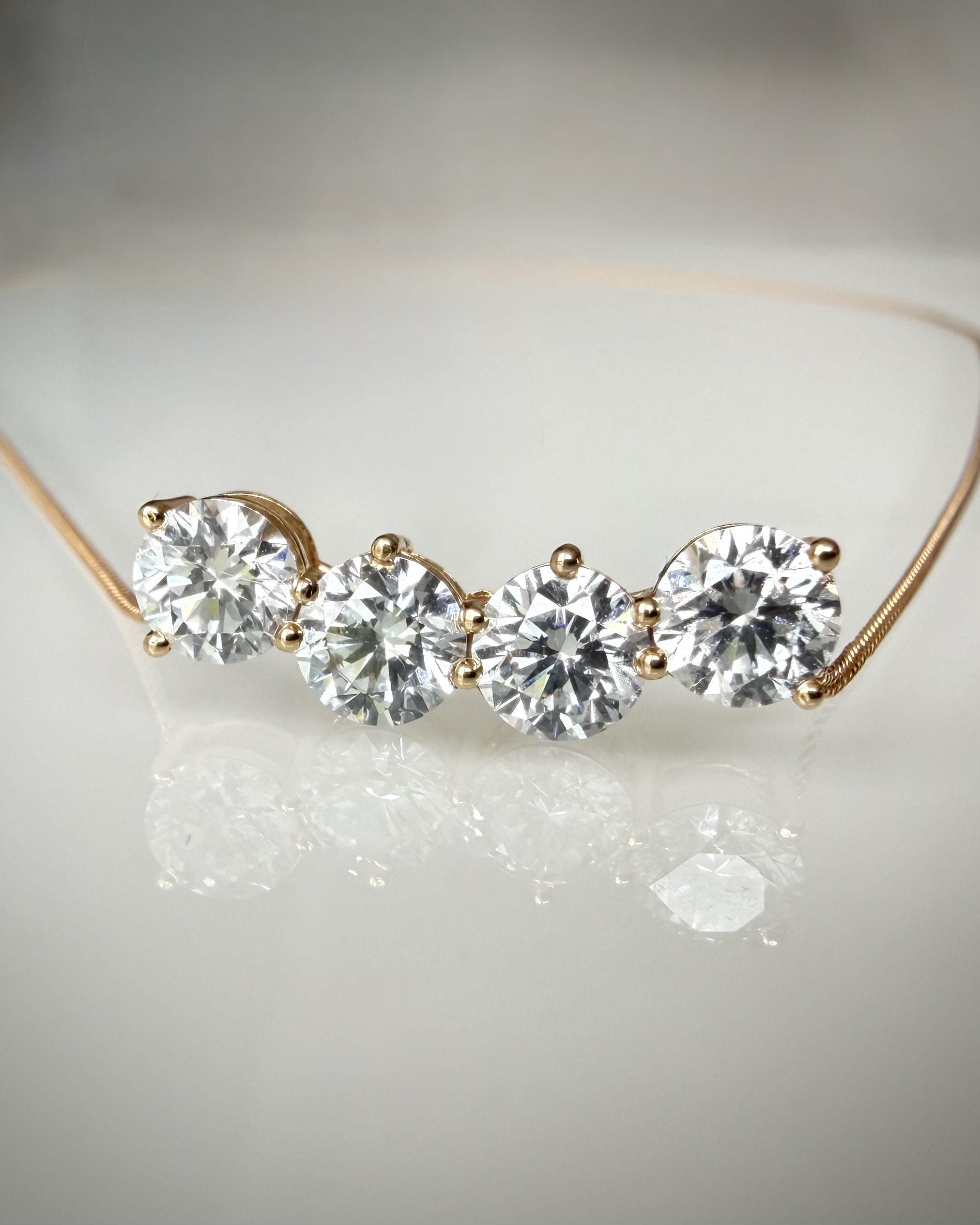 Timanttikaulakoru 2,29 ct 14k keltakulta