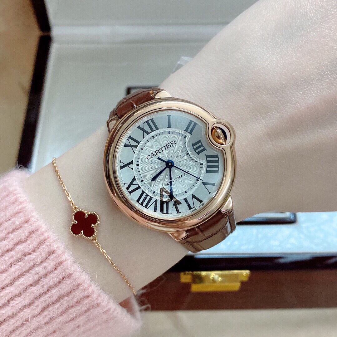Cartier годинник