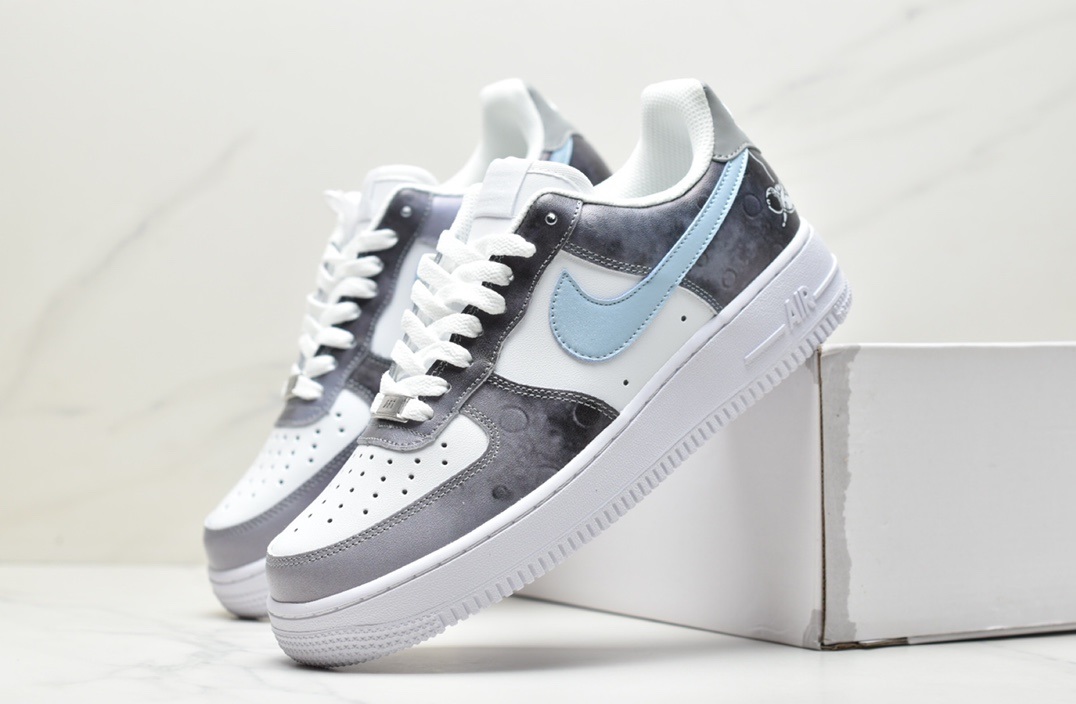 Nike Air Force 1 Low