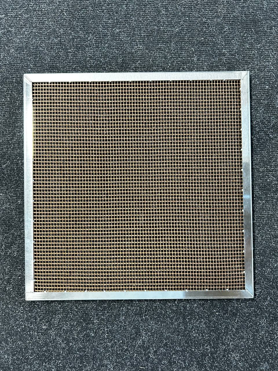 Решiтка з тефлоновою сiткою (загрузка коптильнi до 50 кг)