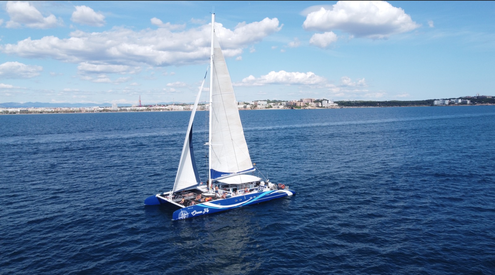 3-Hour Catamaran Tour-AD