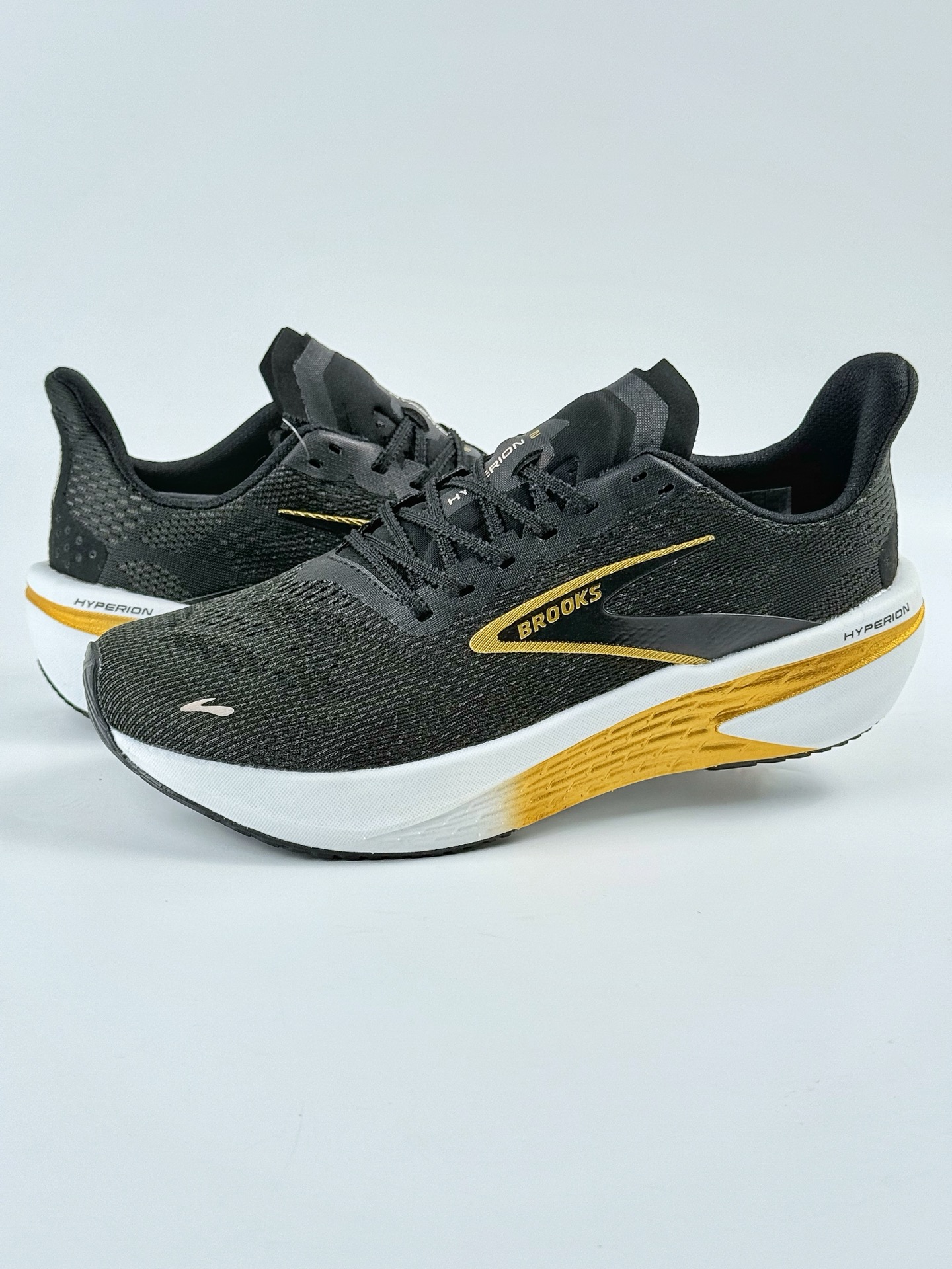 Brooks Hyperion Max 2 Low-Top 110432 1D 098