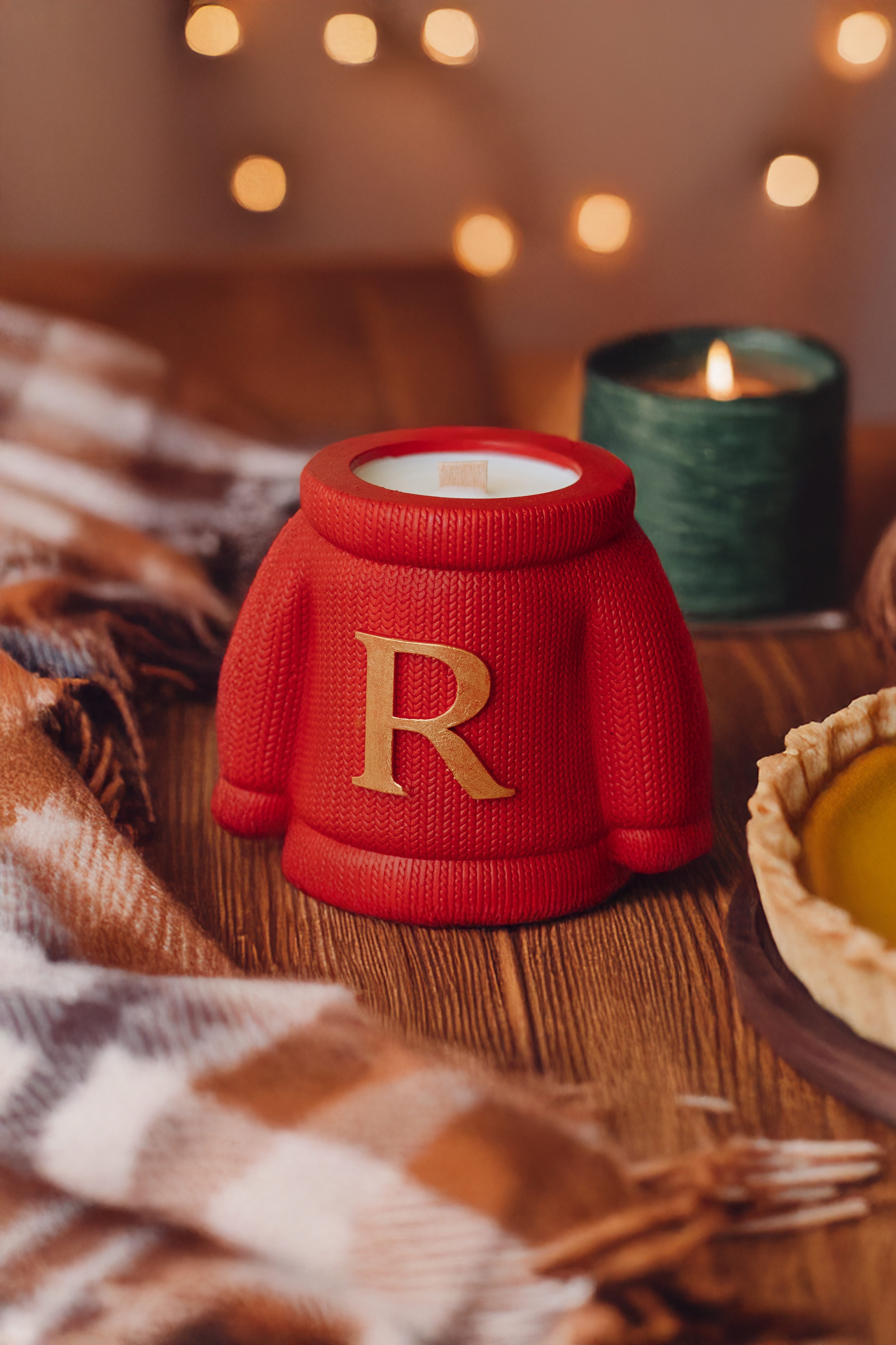 Свічка "Светрик R"