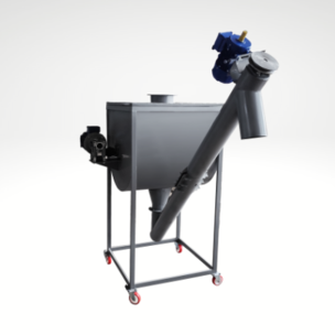 Кормозмішувач КЗ-200 Л з шнековим погрузчиком