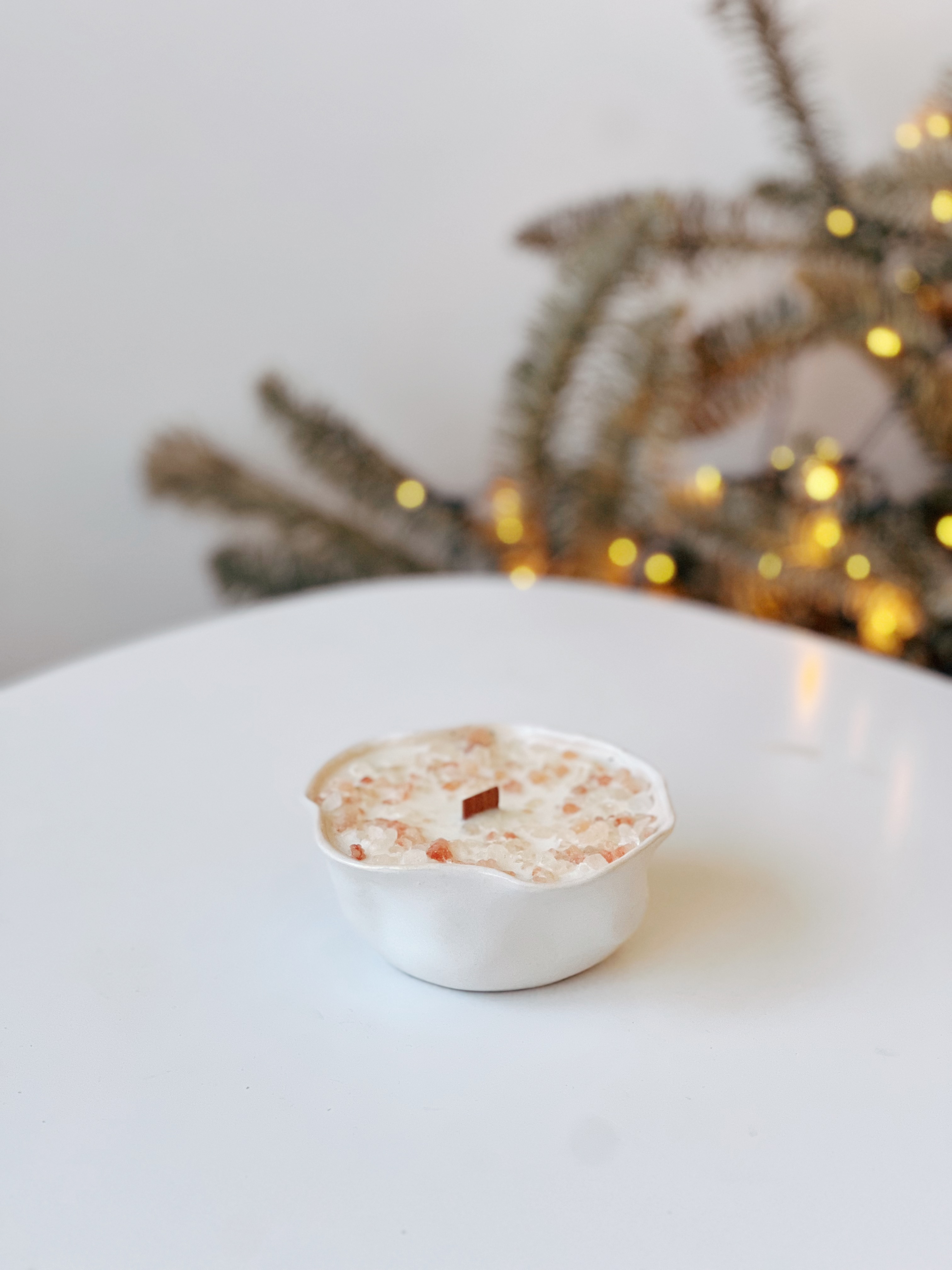 Свічка М на 200 мл