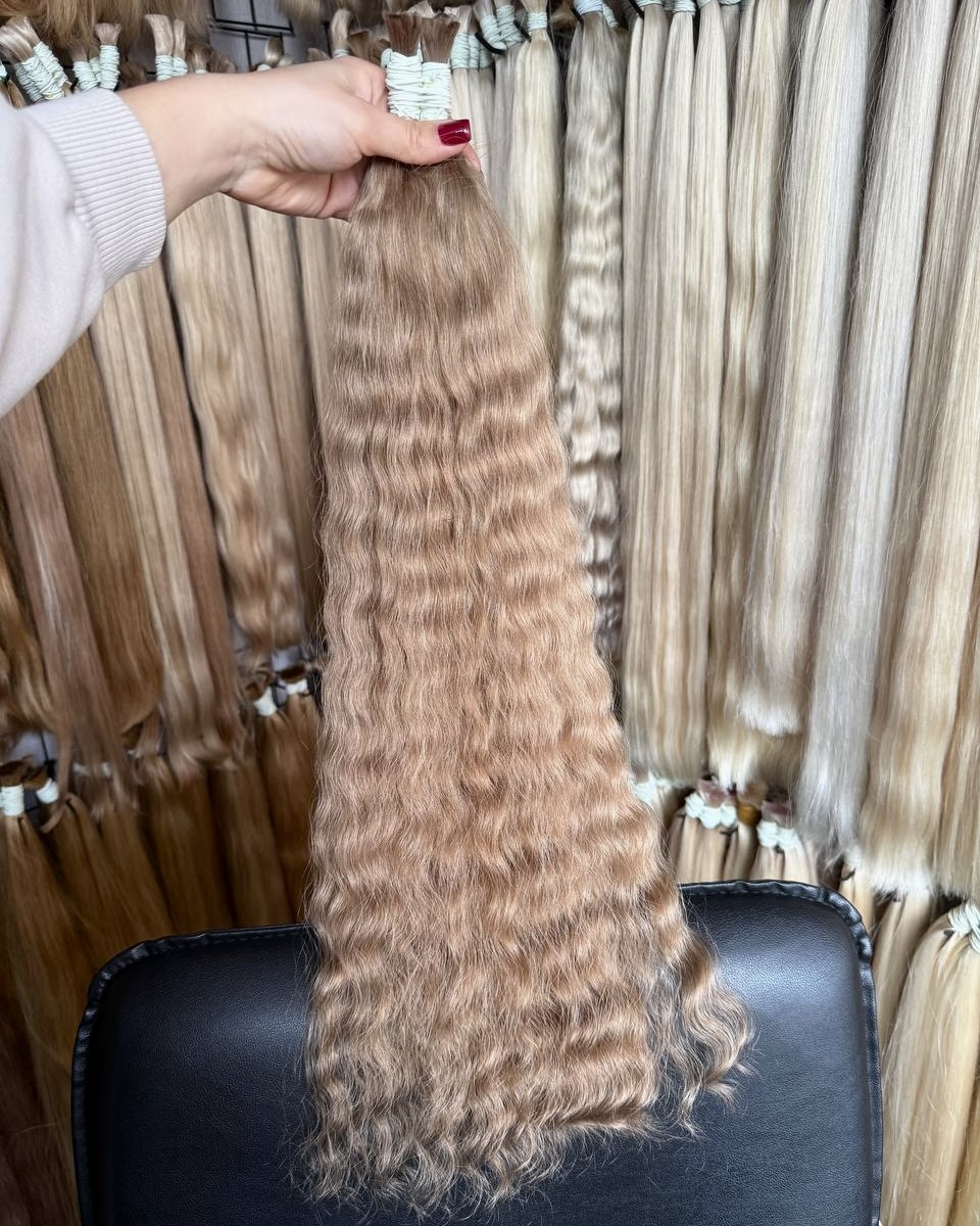 9.0 Beige, 70 см, кучеряве, 100 г.