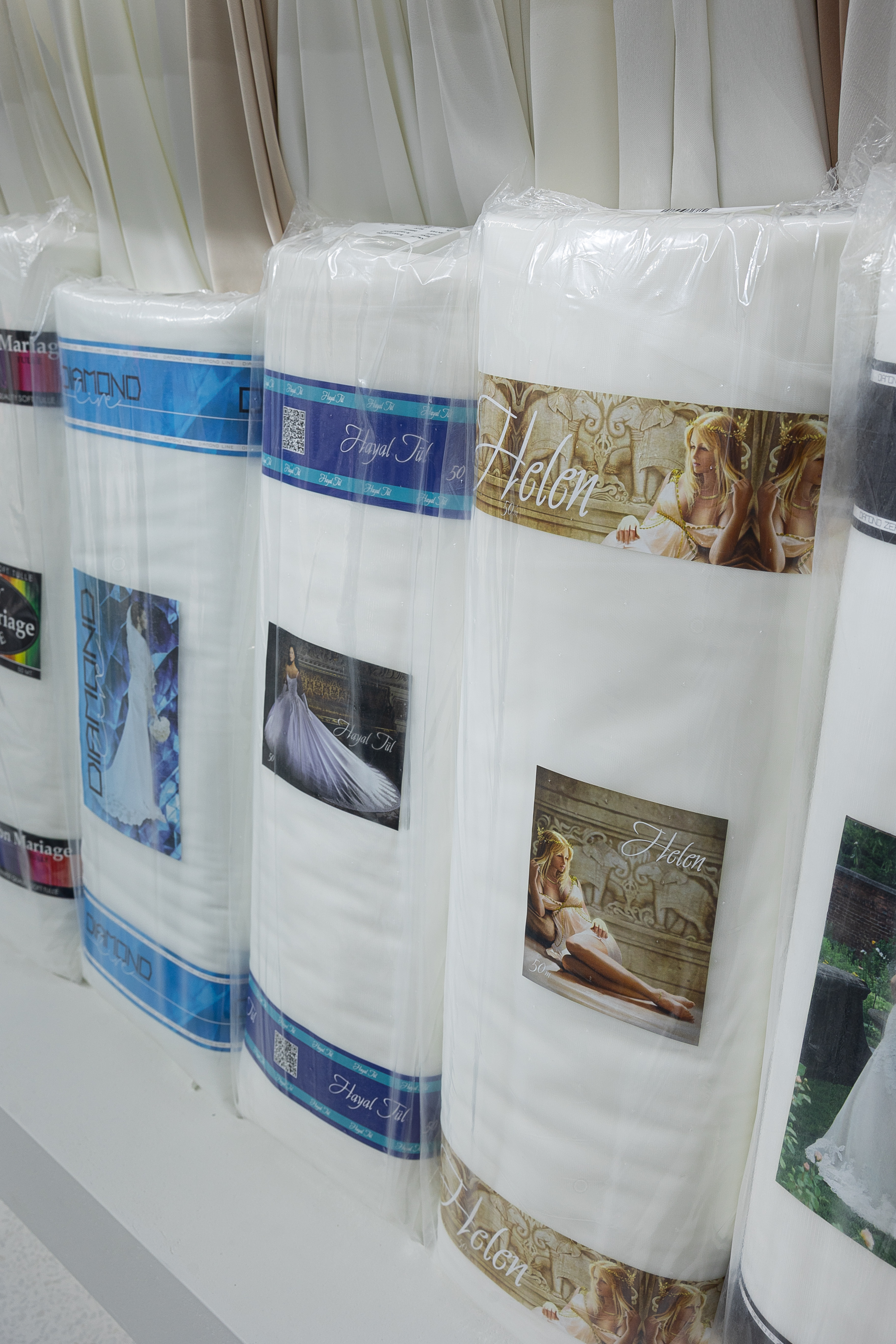 TUTIN DIAMOND.  ZERO