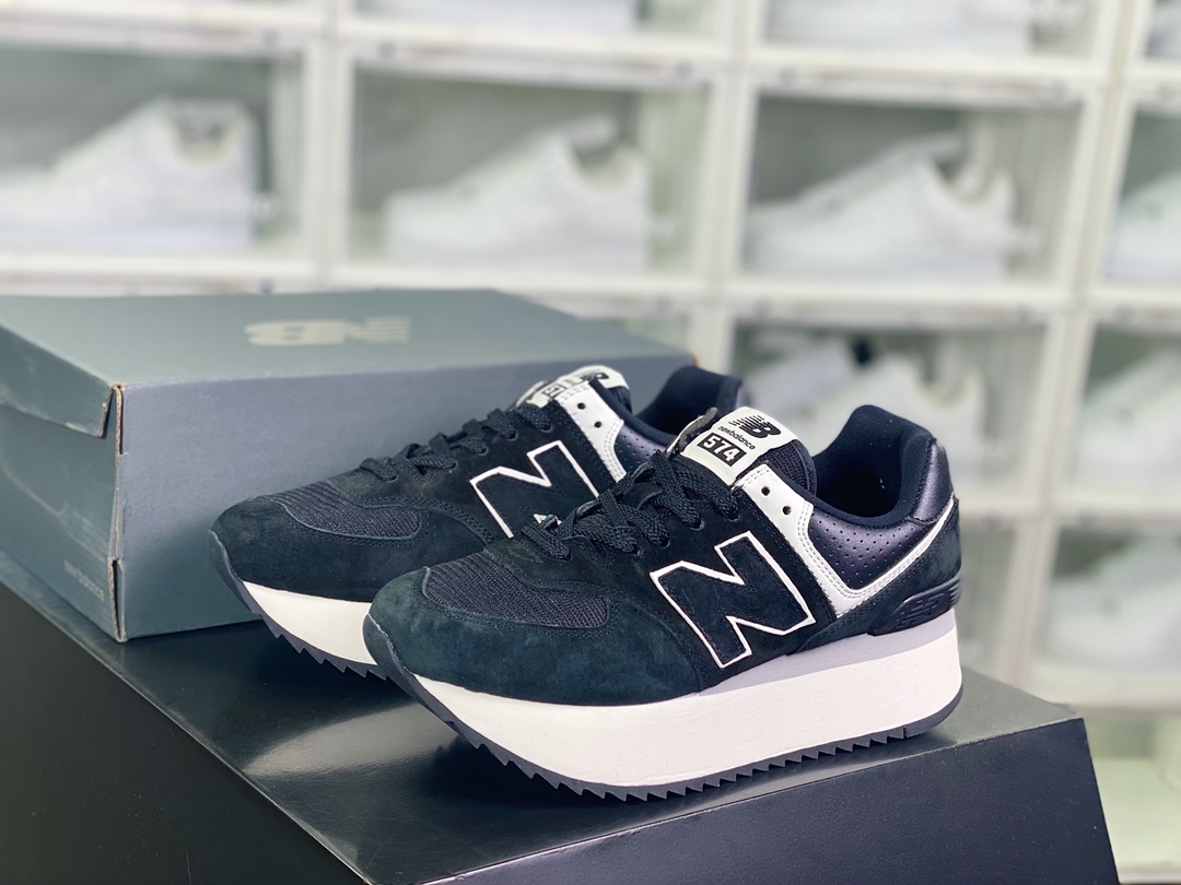 New Balance Suede black and white WL574ZAB