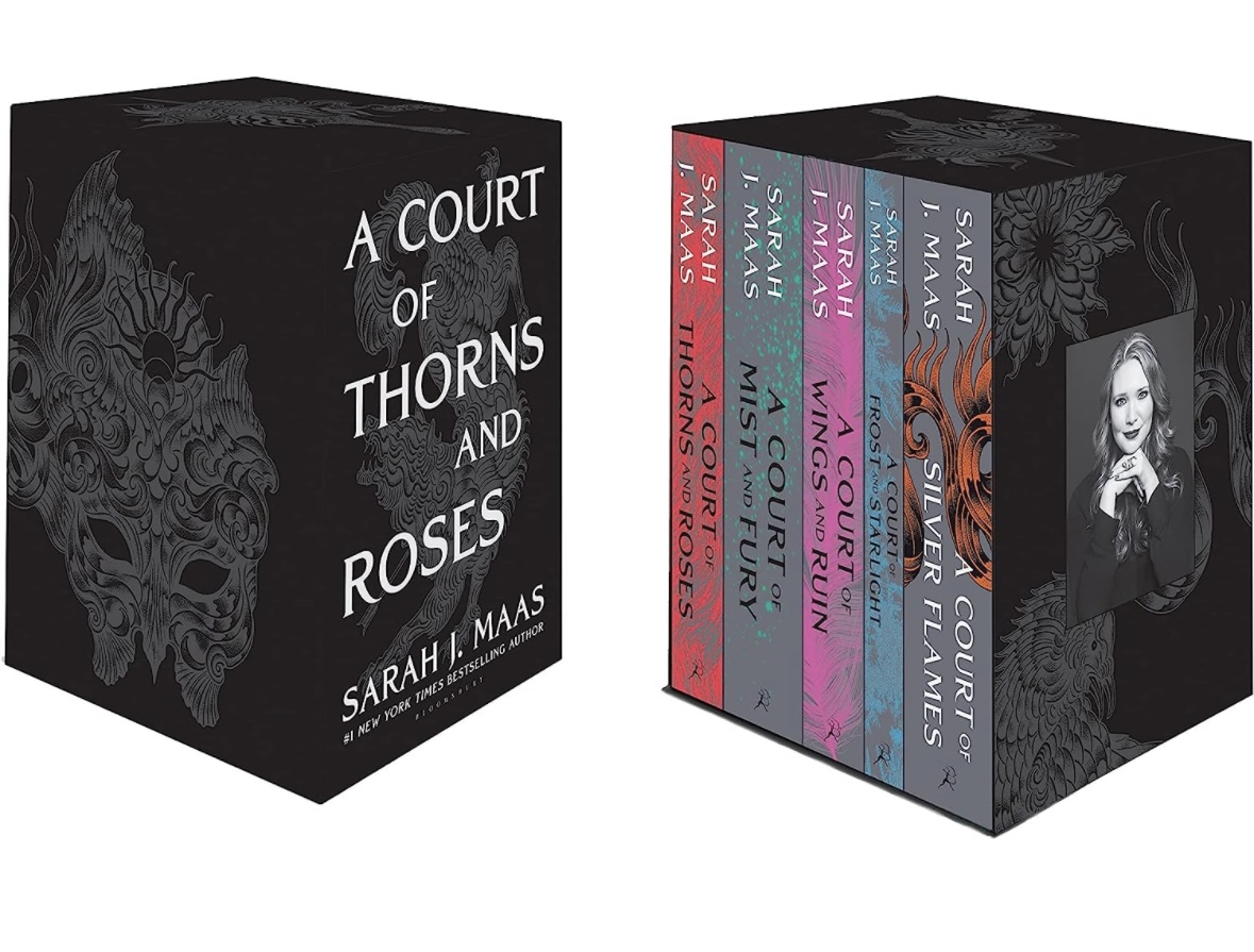 A court of thrones and roses box Sarah J. Maas