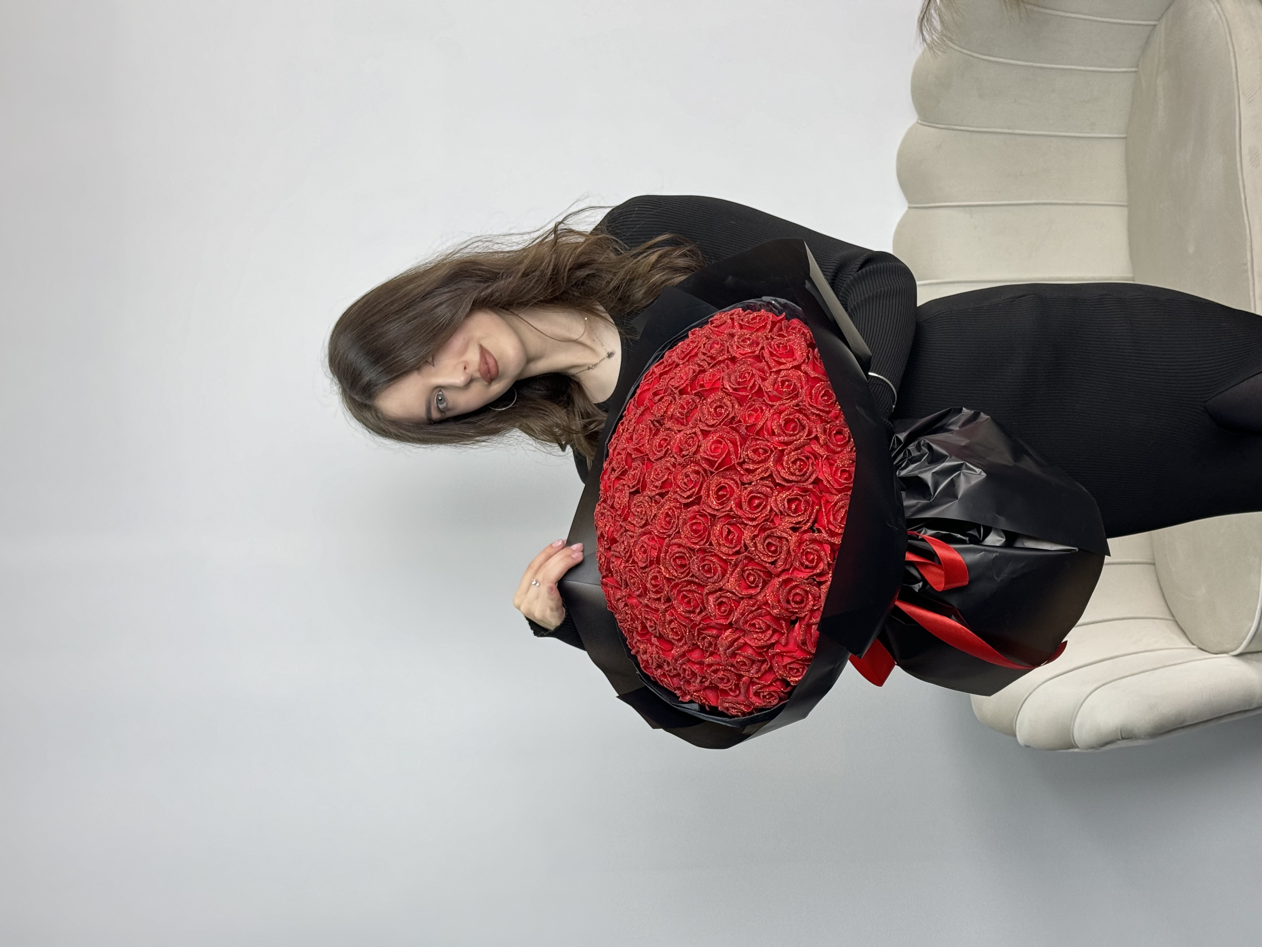 Червоний букет на 101 троянду з блискітками❤️✨