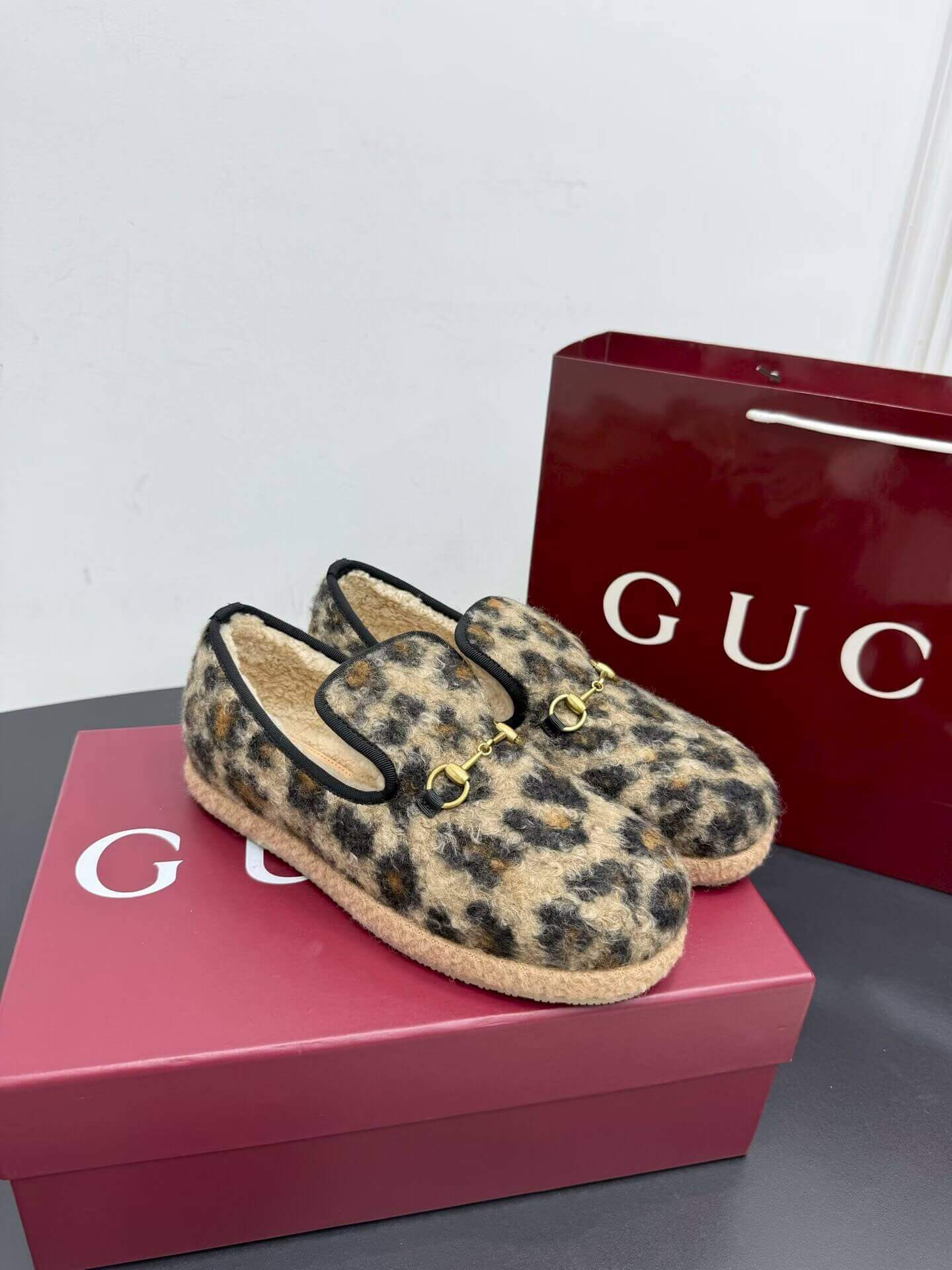 Gucci лофери