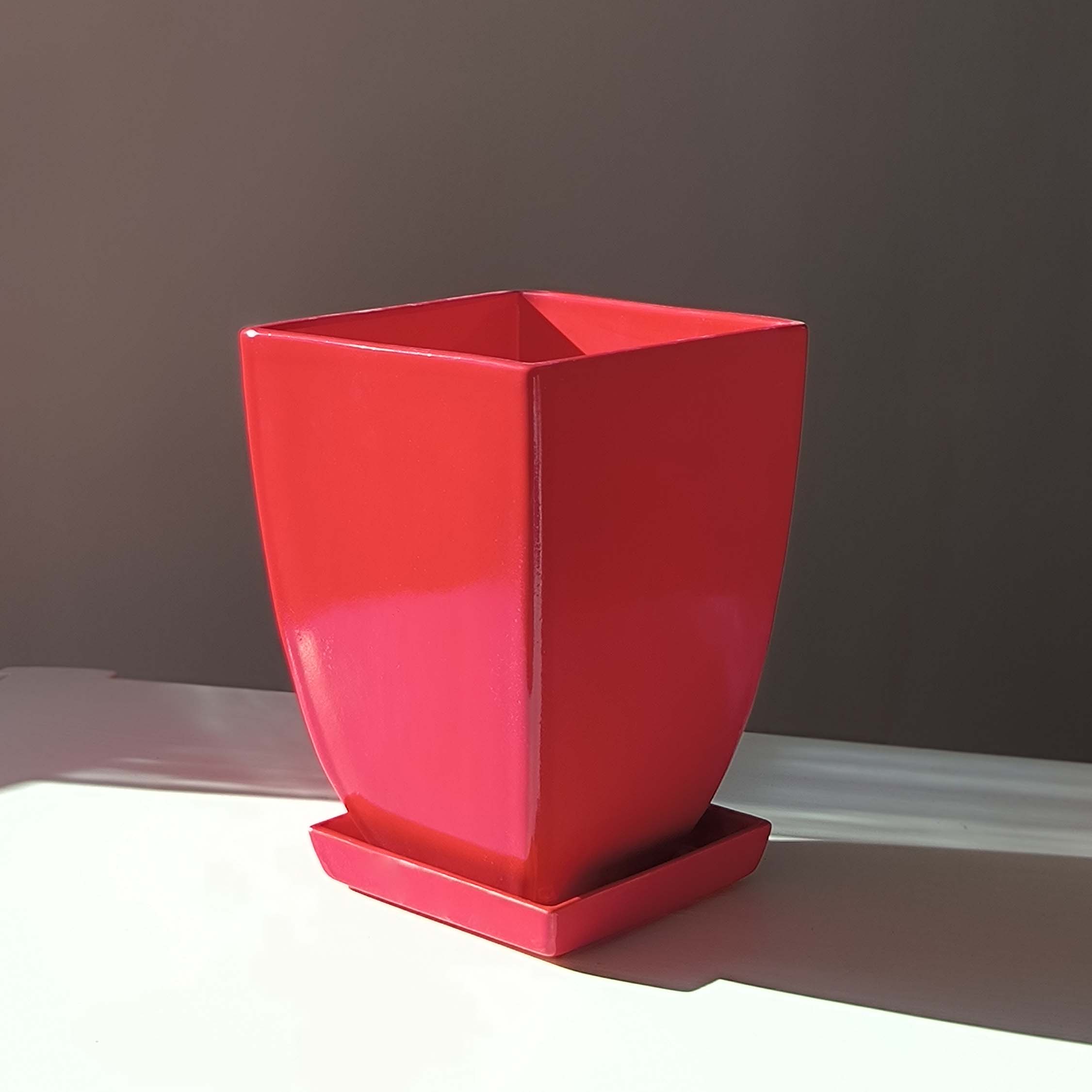 Горщик керамічний Конус чотирикутний 2,3 л Червоний p092