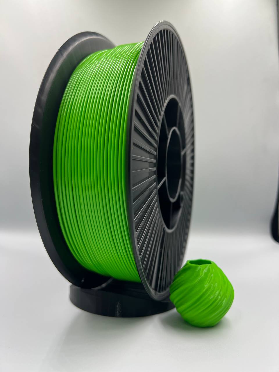 PETG PRO САЛАТОВИЙ для 3D принтера