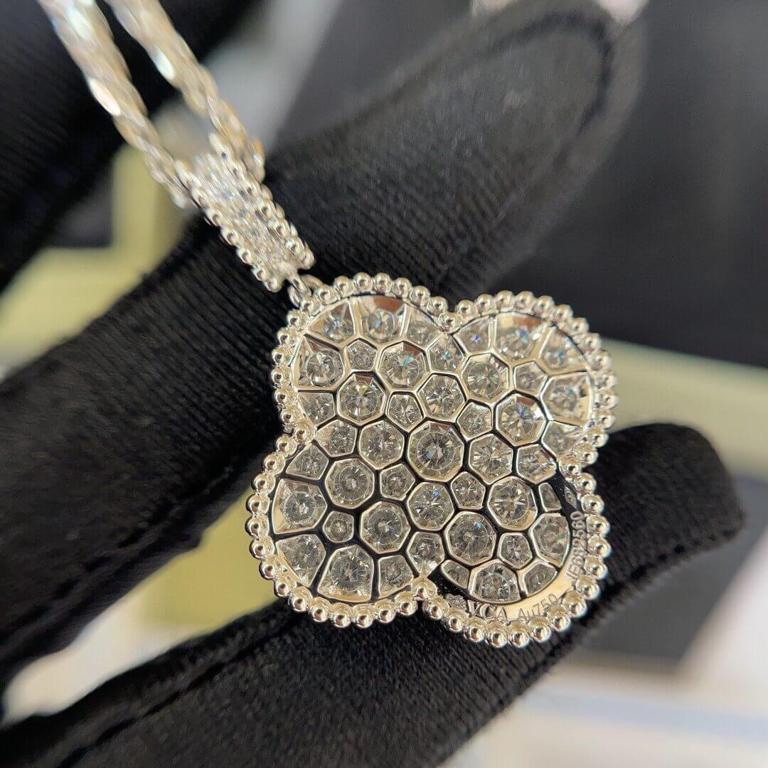 Van Cleef&Arpels підвіска золота