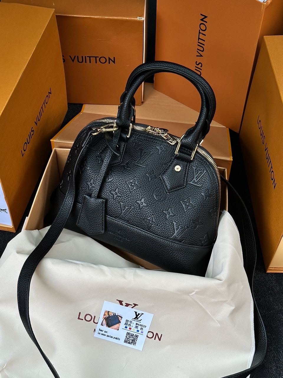Louis Vuitton Néo Alma BB Bag