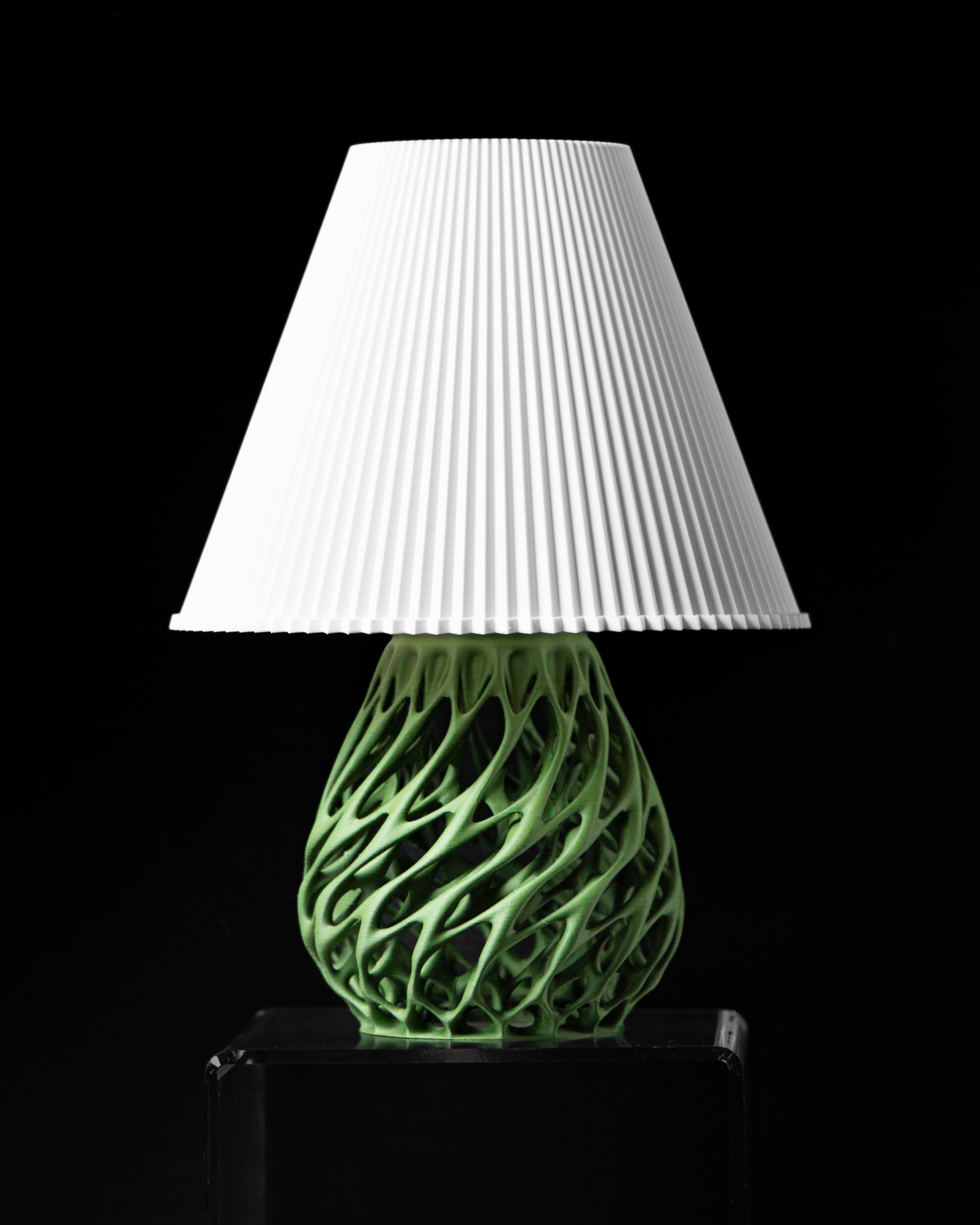 Twisted Table Lamp – Modern 3D Printed Table Lamp