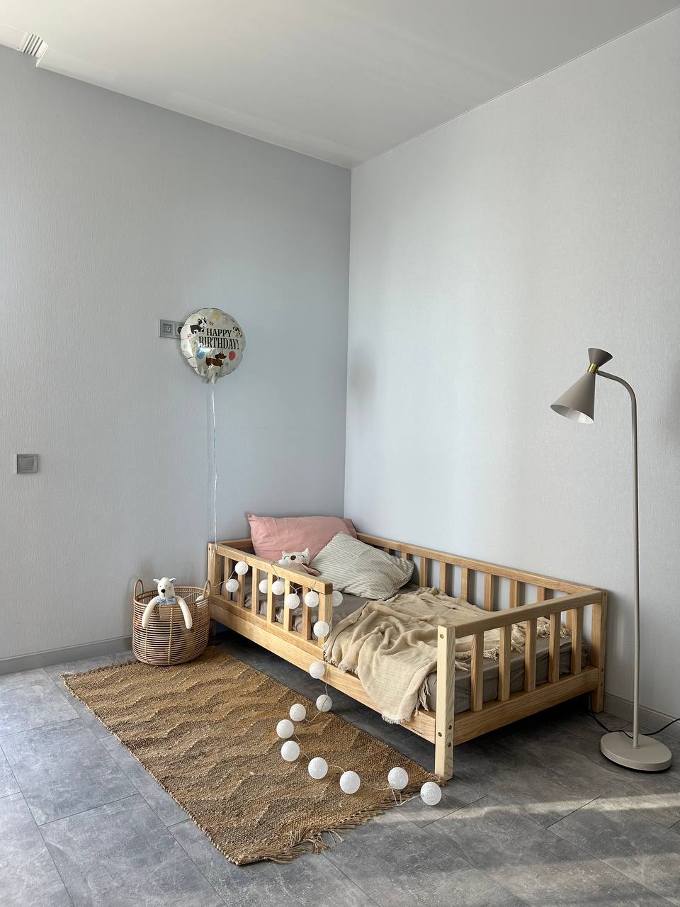 Ліжко Classic Монтессорі | маніж | вільха | ніжки 10 см