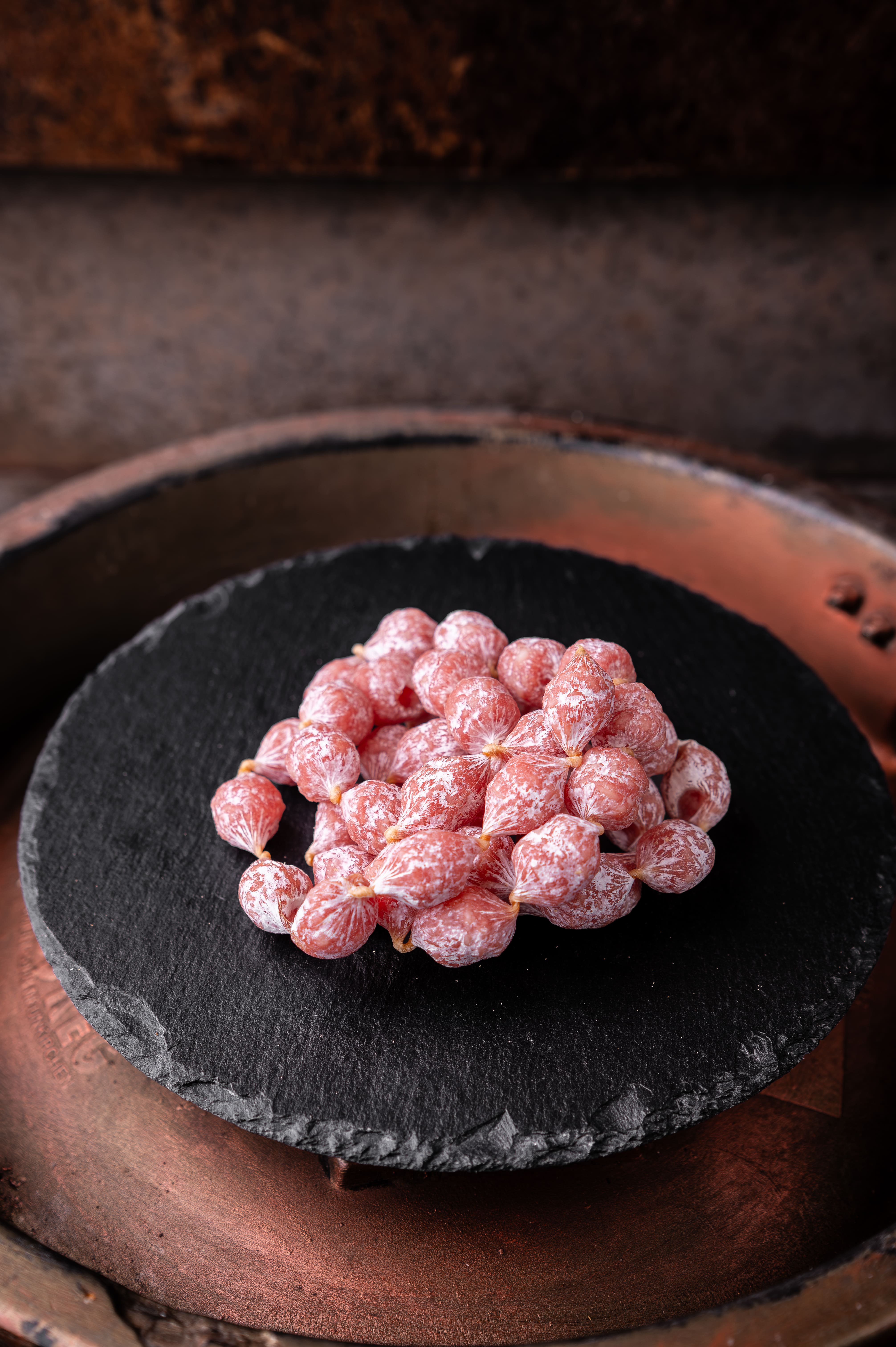 Сиров'ялені ковбаски 