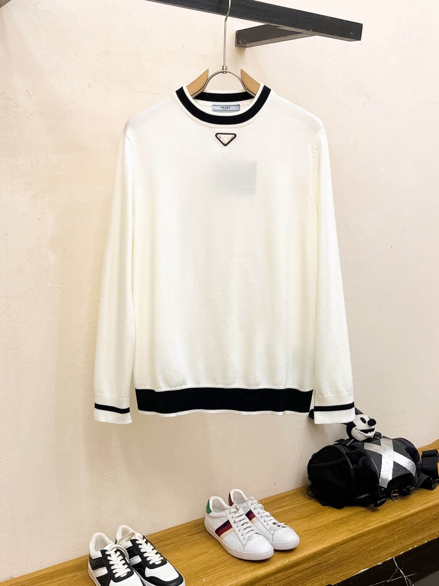 Prada джемпер